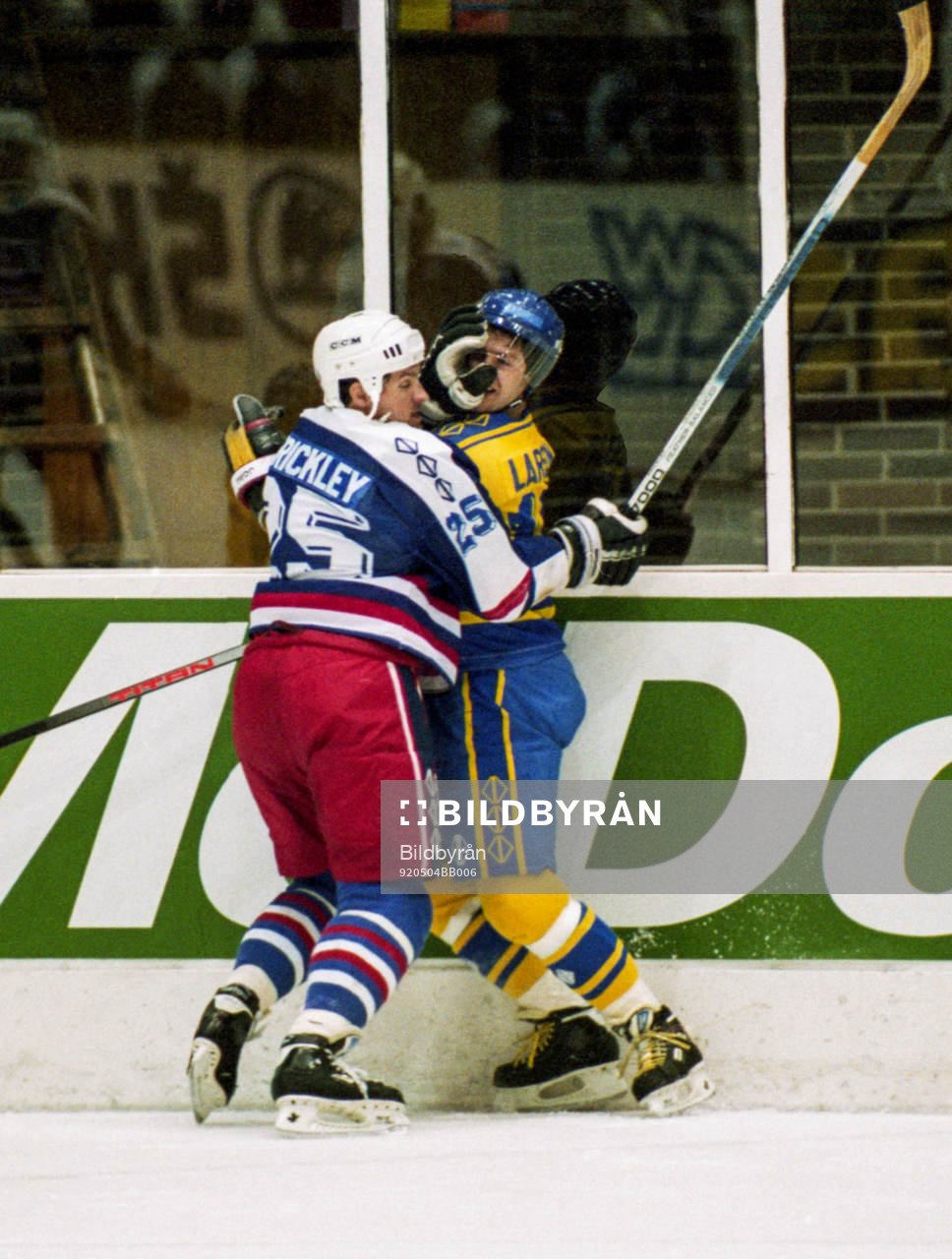 Jan Larsson, Sverige