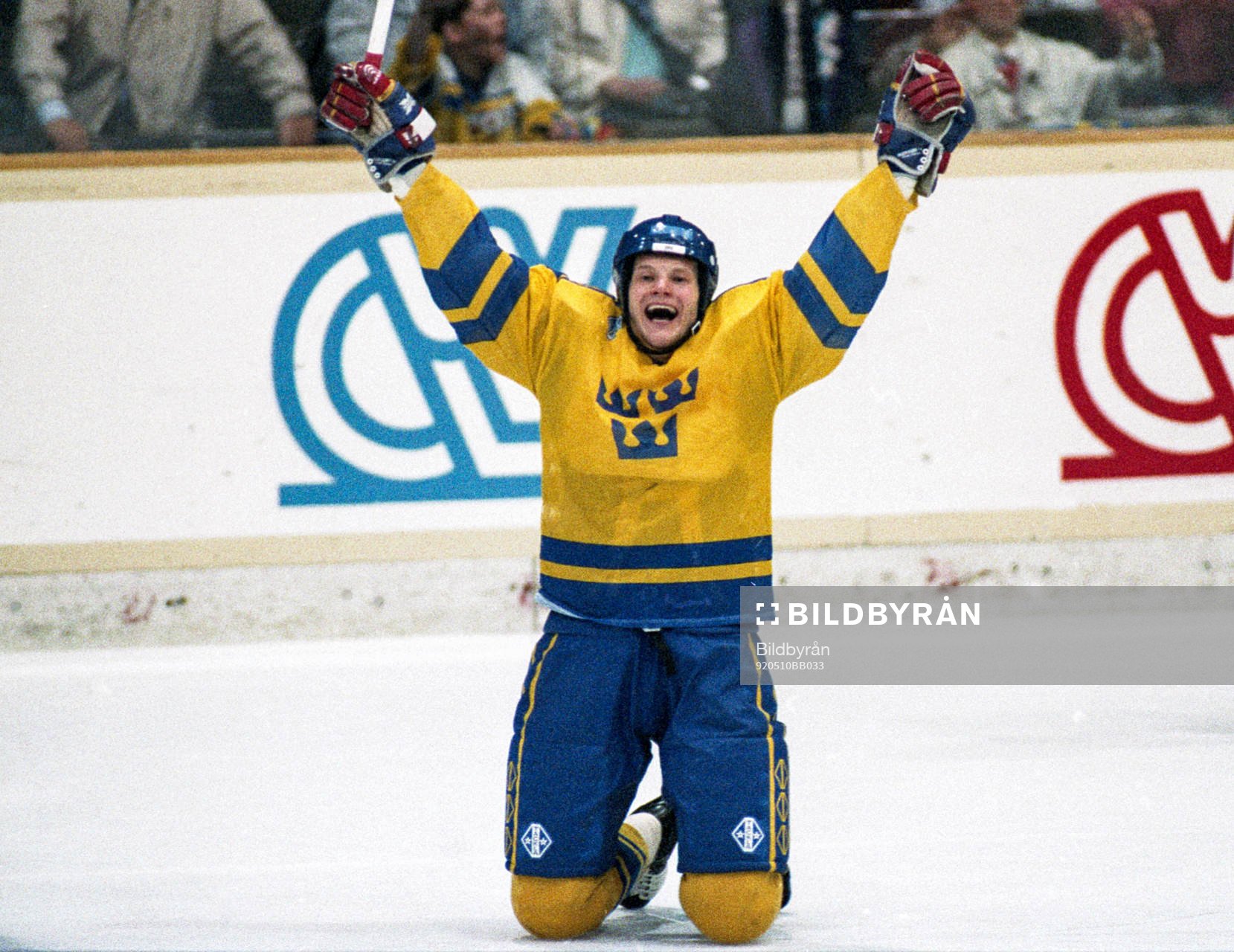 Arto Blomsten jublar