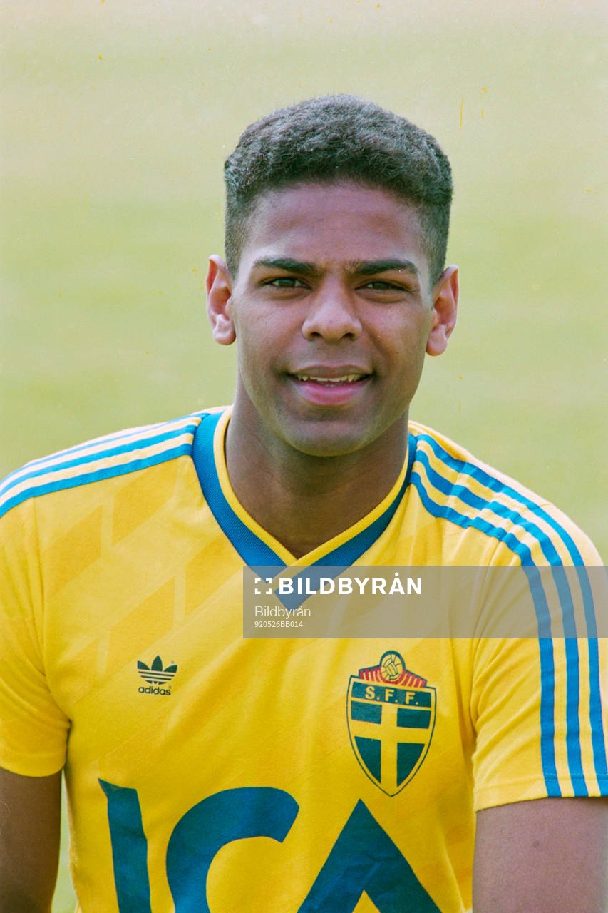 Pascal Simpson, Sverige