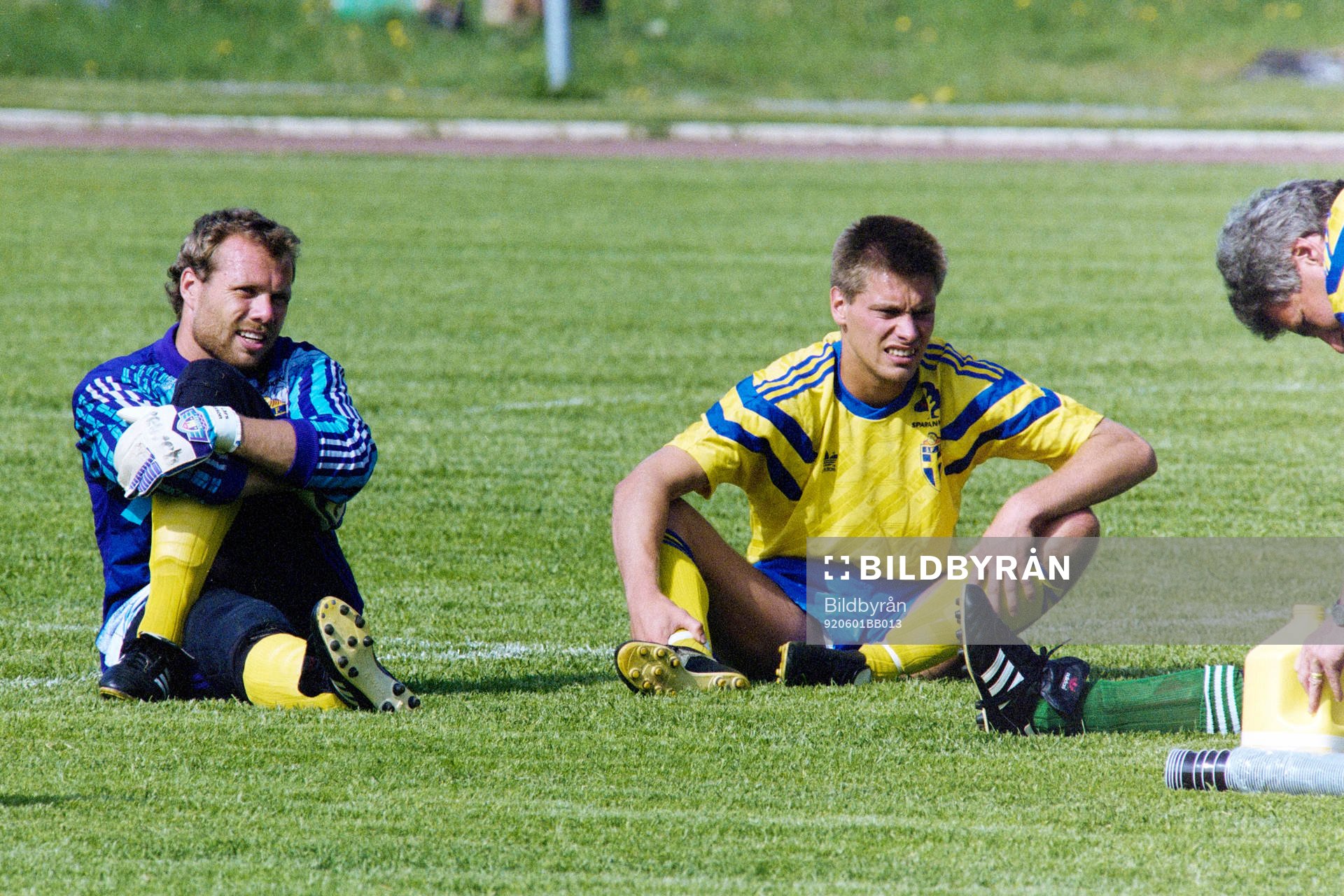 Lars Eriksson, målvakt och Jan Jansson, Sverige
