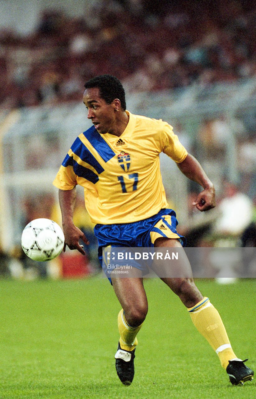 Martin Dahlin,  Sverige