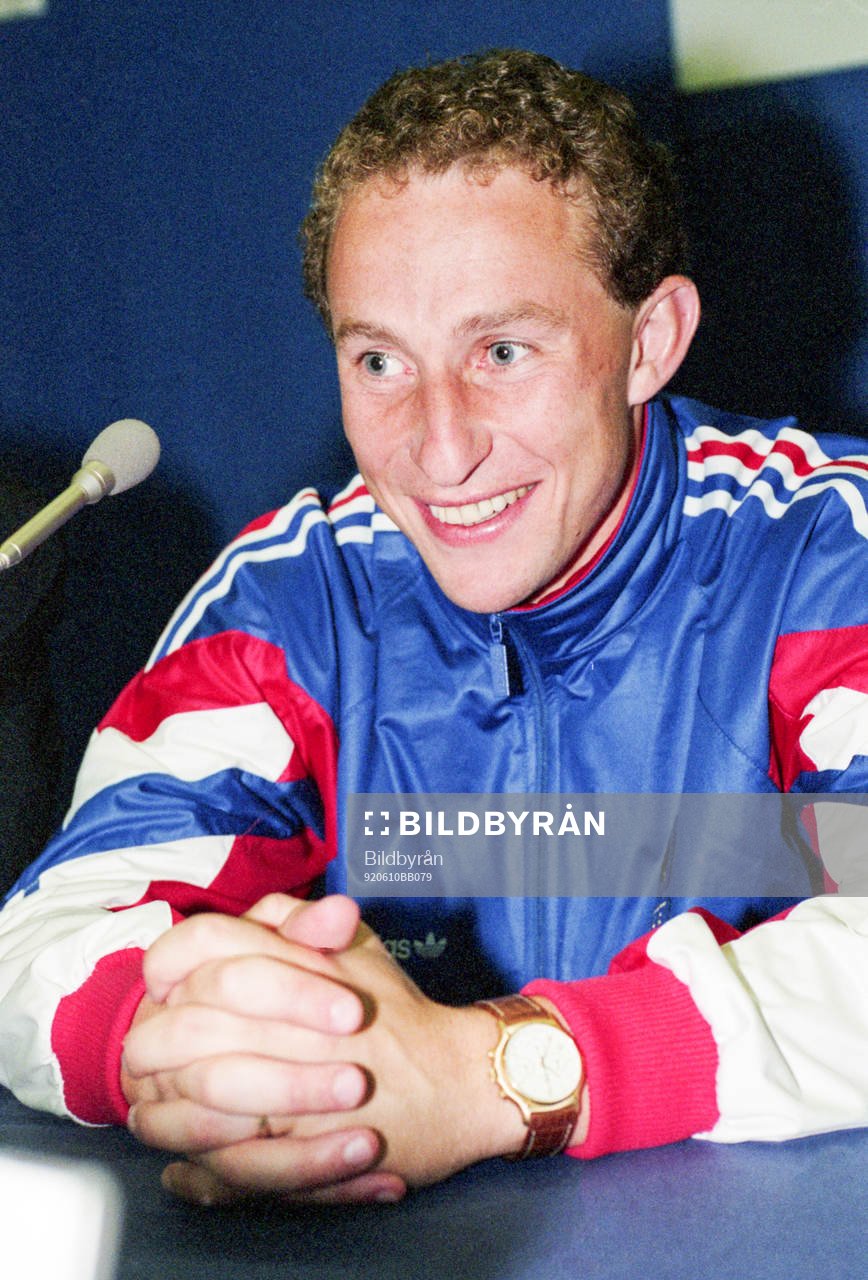  Jean-Pierre Papin, Frankrike