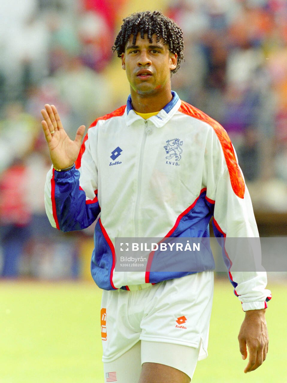 Football, Uefa EURO 1992, Group 2, Netherlands - Scotland