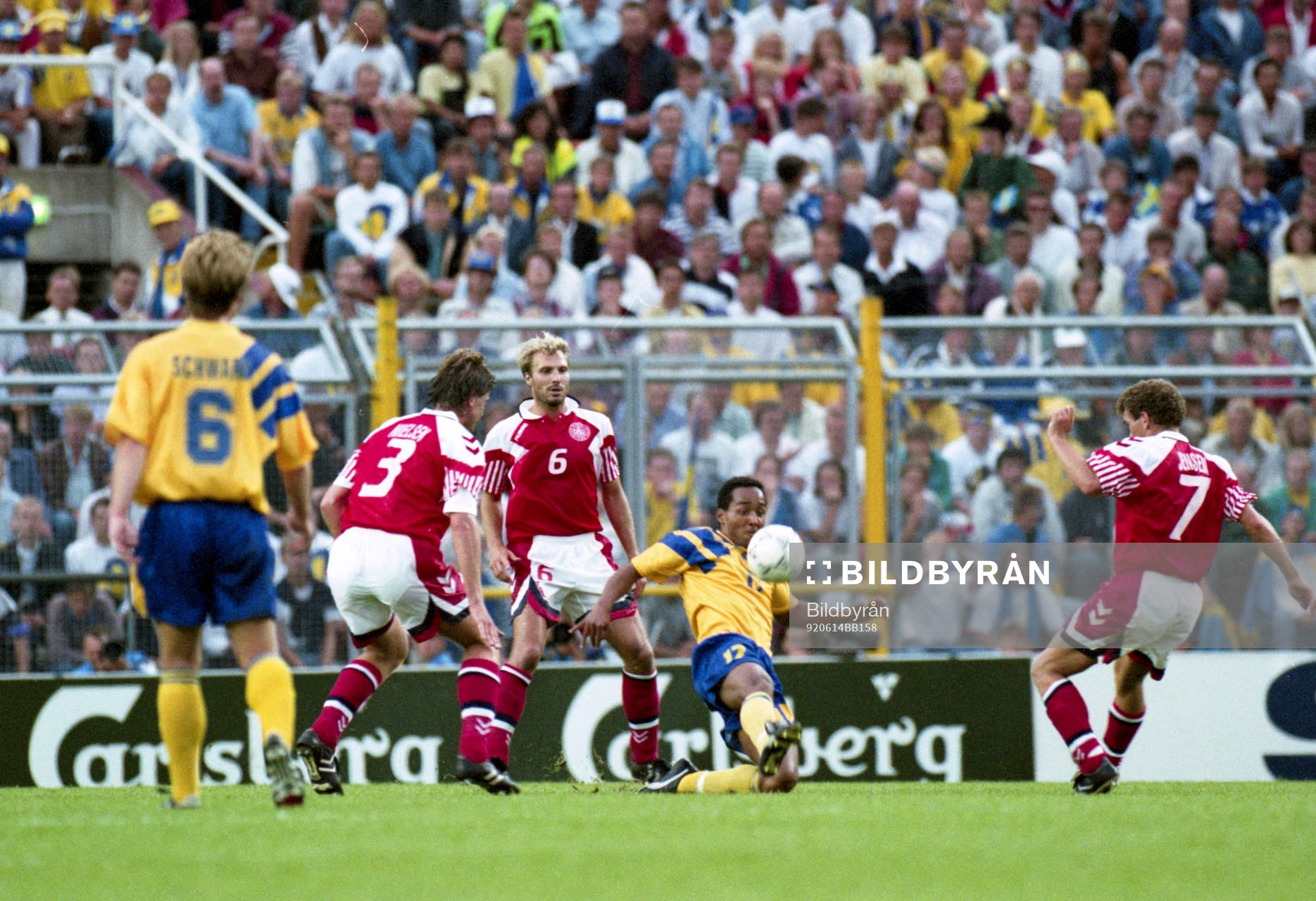 Martin Dahlin,  Sverige