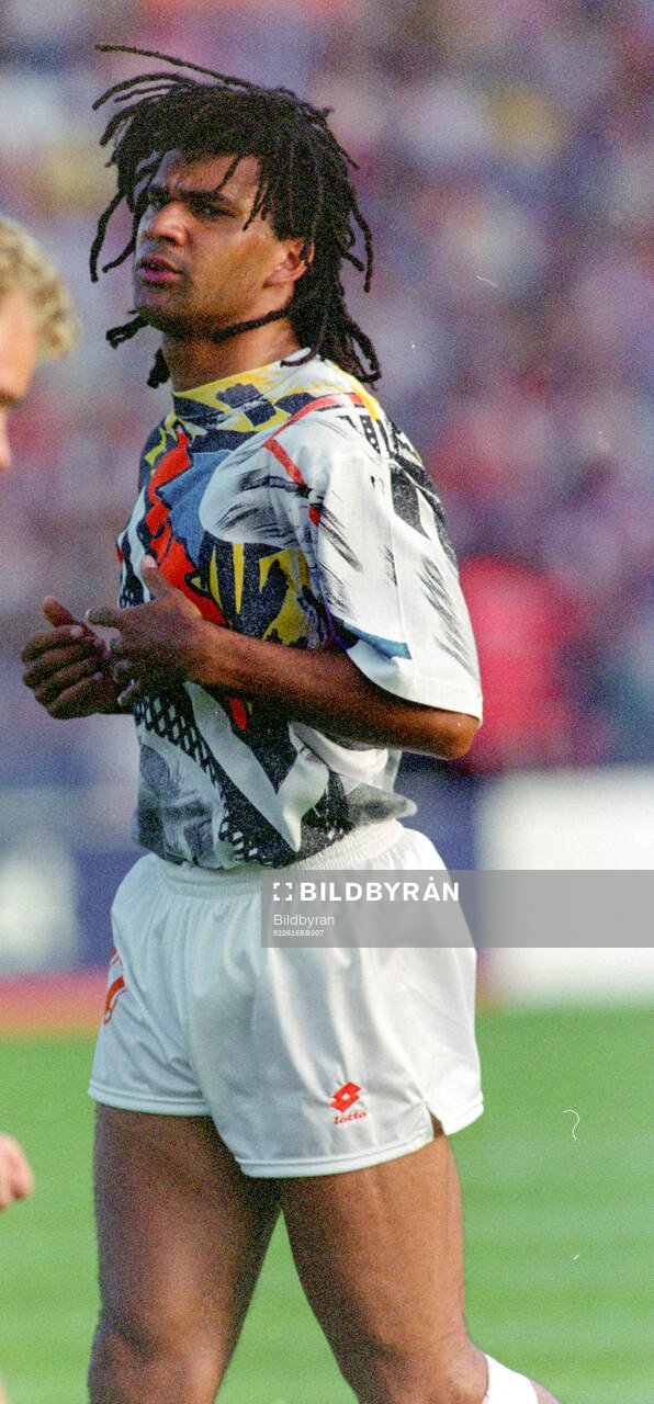 Football, Uefa EURO 1992, Group 2, Netherlands - CIS