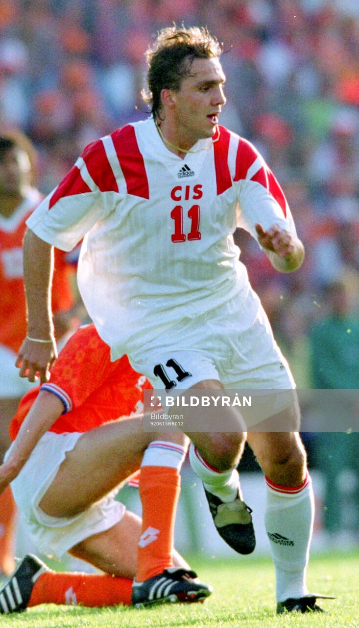 Football, Uefa EURO 1992, Group 2, Netherlands - CIS