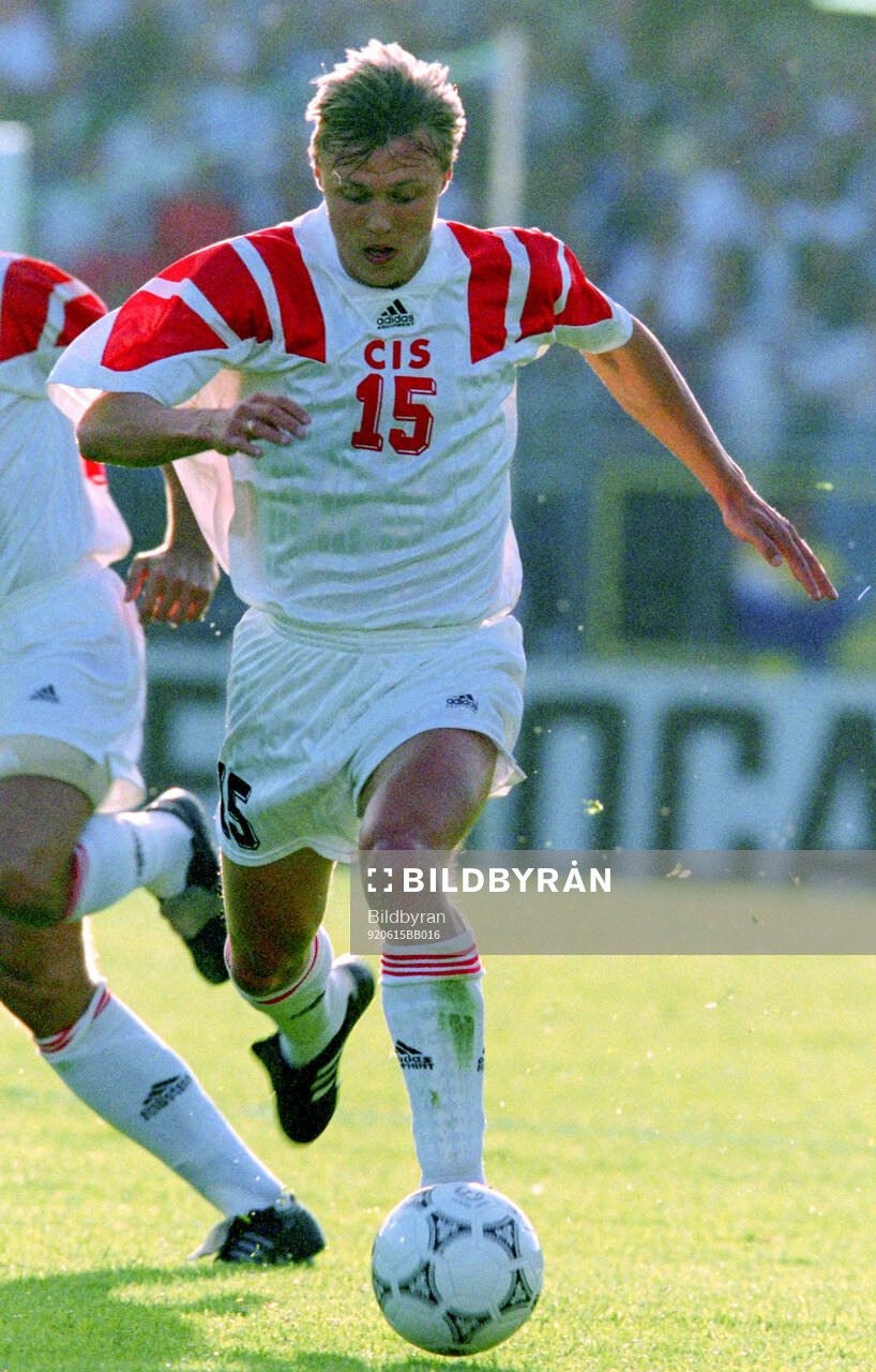Football, Uefa EURO 1992, Group 2, Netherlands - CIS