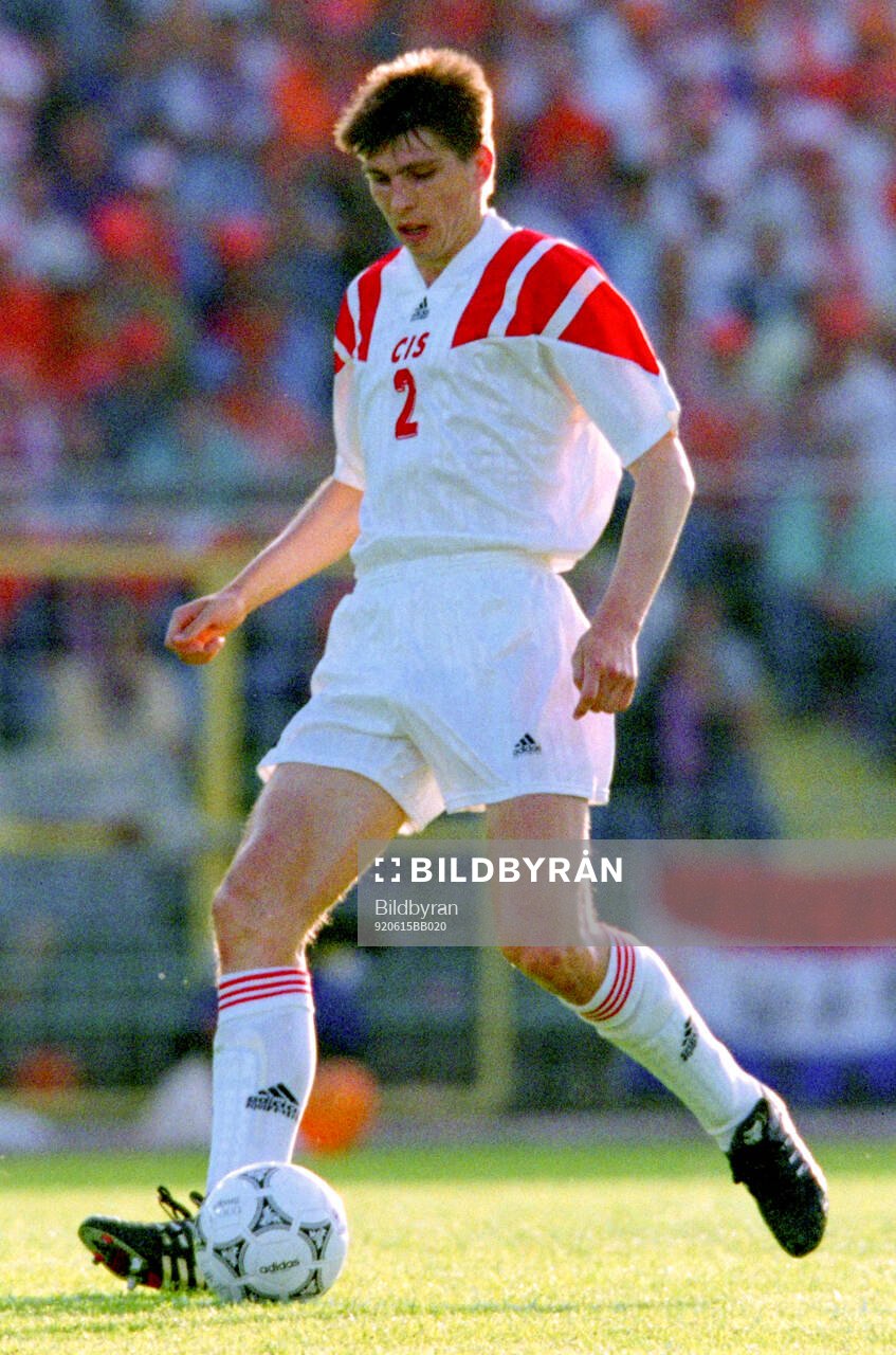 Football, Uefa EURO 1992, Group 2, Netherlands - CIS