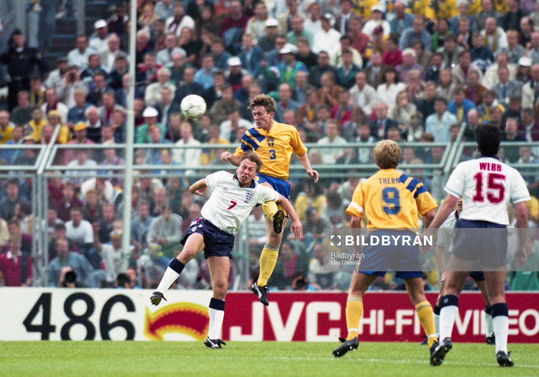 Jan Eriksson, Sverige och David Platt, England