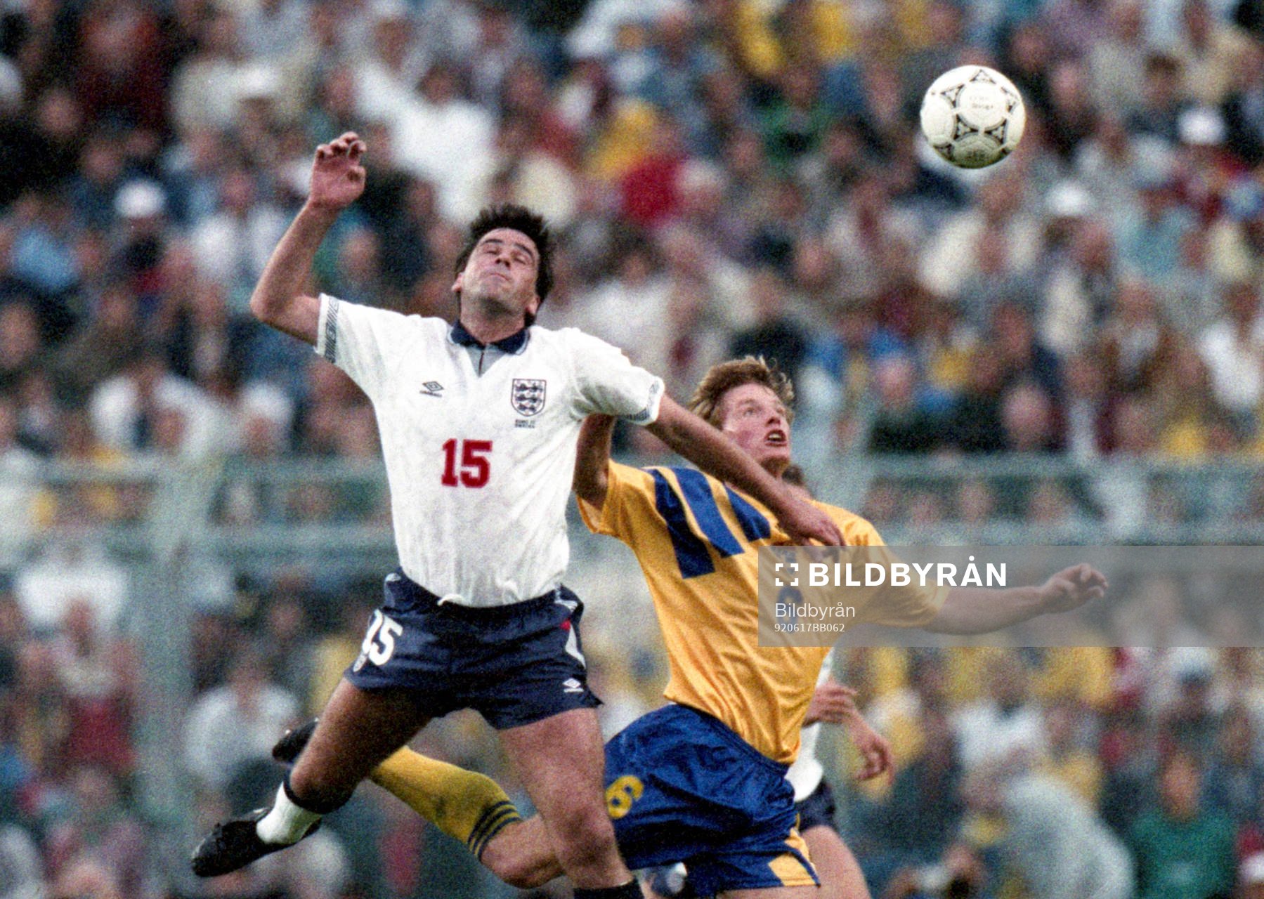 Stefan Schwarz, Sverige och Neil Webb, England