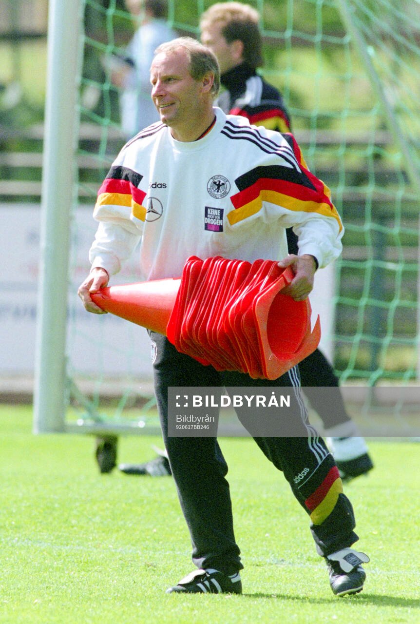 Germany, preview, training and media event at camp in