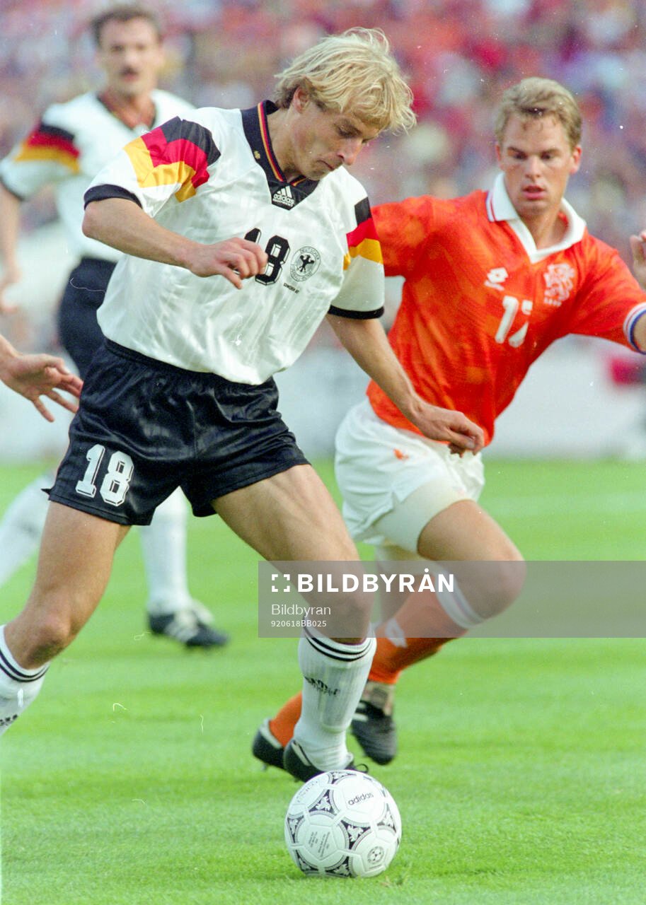 Football, Uefa EURO 1992, Group 2, Netherlands - Germany
