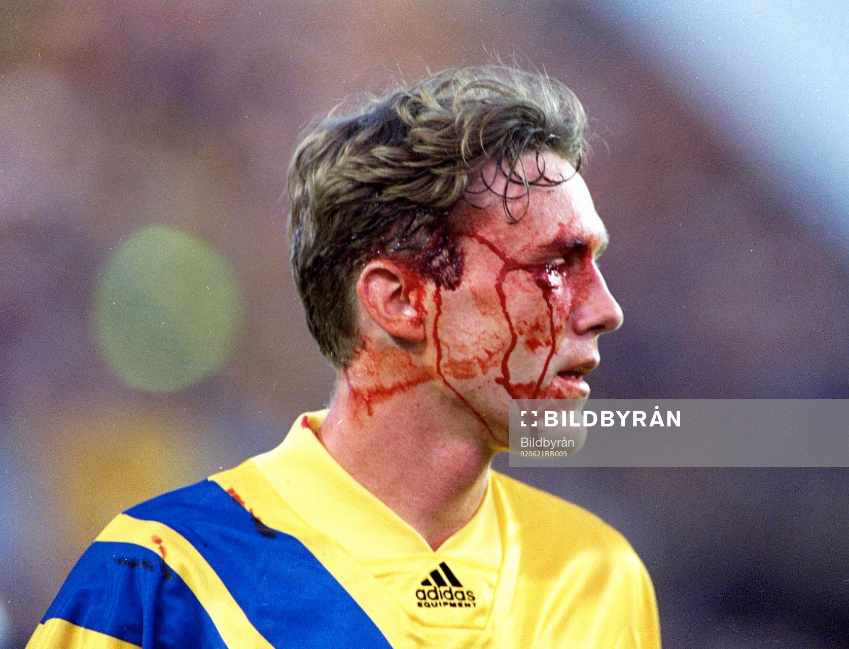 Jan Eriksson, Sverige blöder