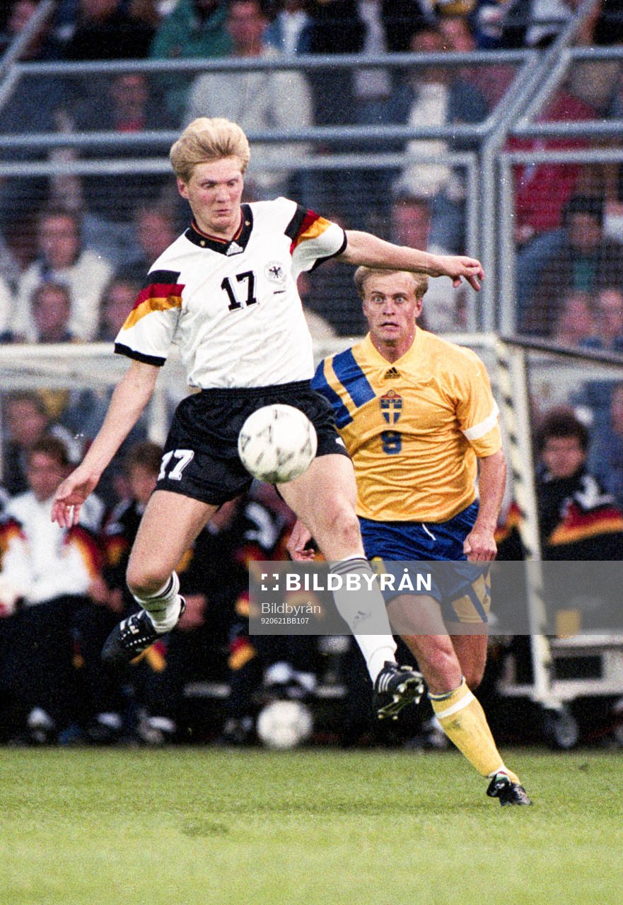 Steffen Effenberg, Tyskland och Jonas Thern, Sverige
