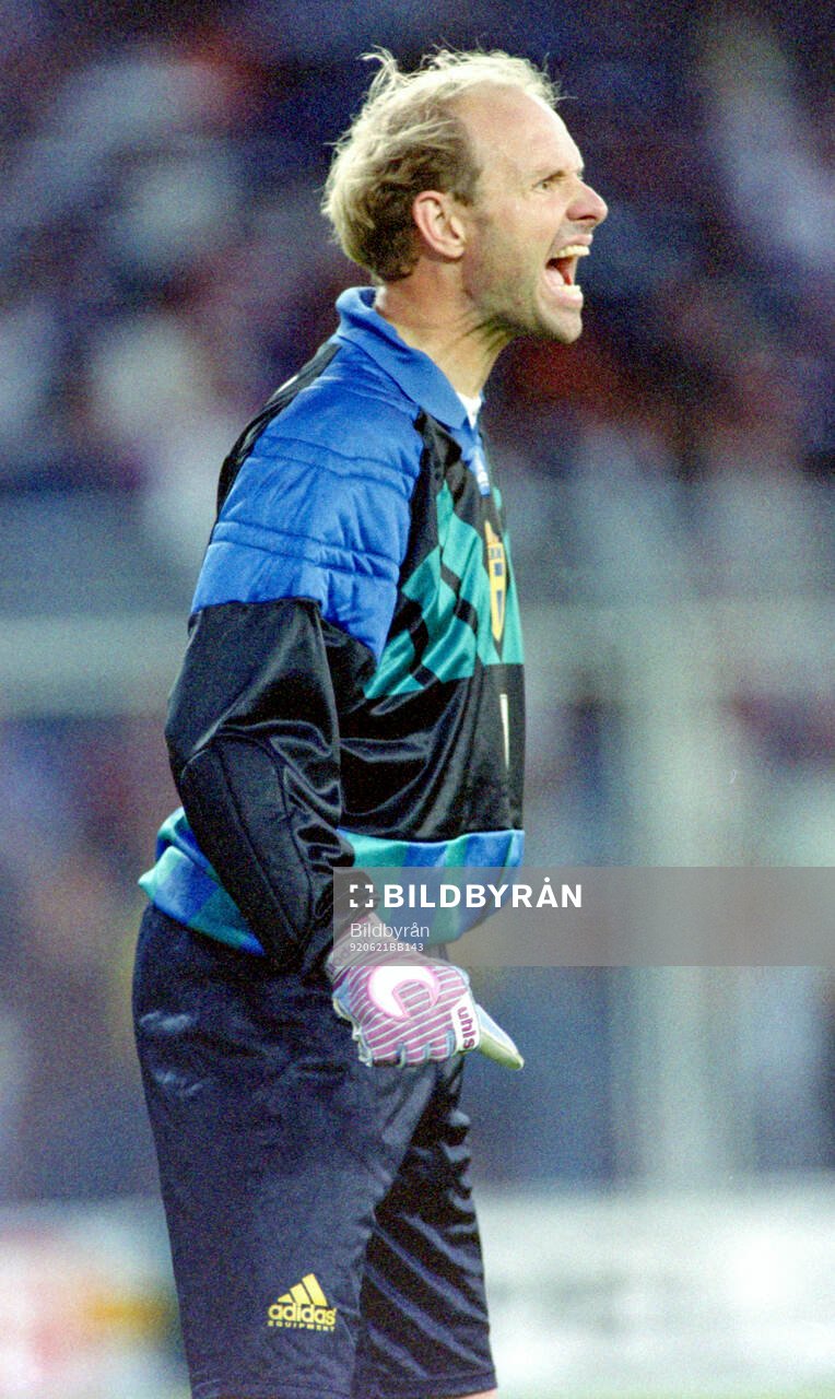 Goalkeeper Thomas Ravelli of Sweden