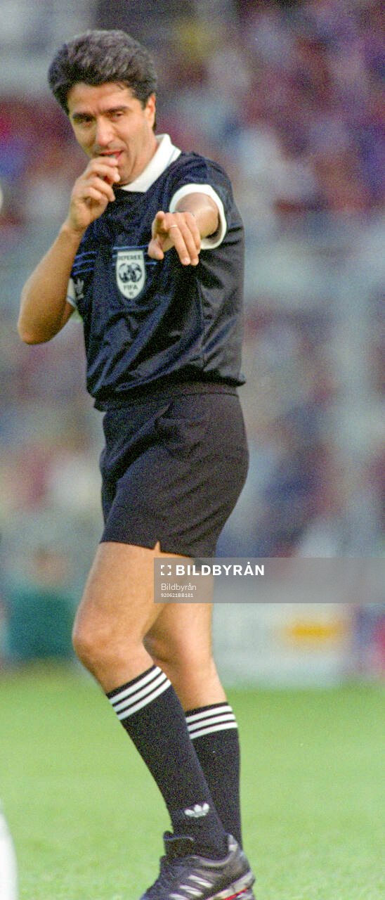 Referee Tullio Lanese