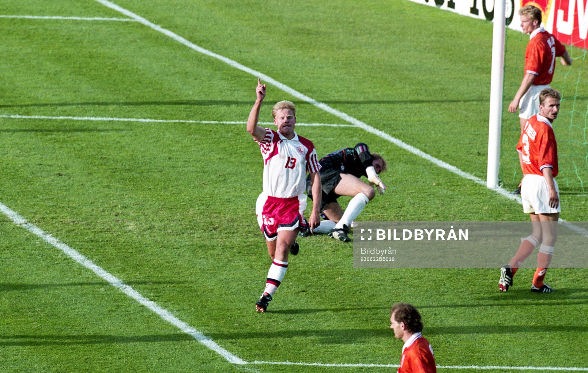 Henrik Larsen, Danmark springer jublandes