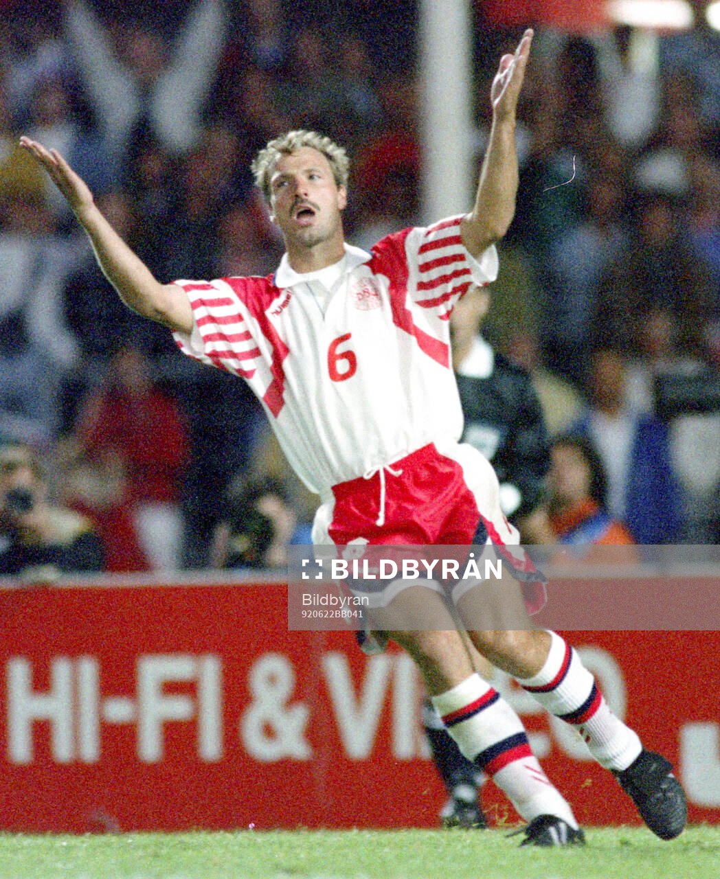 Football, Uefa EURO 1992, Semifinal, Netherlands - Denmark