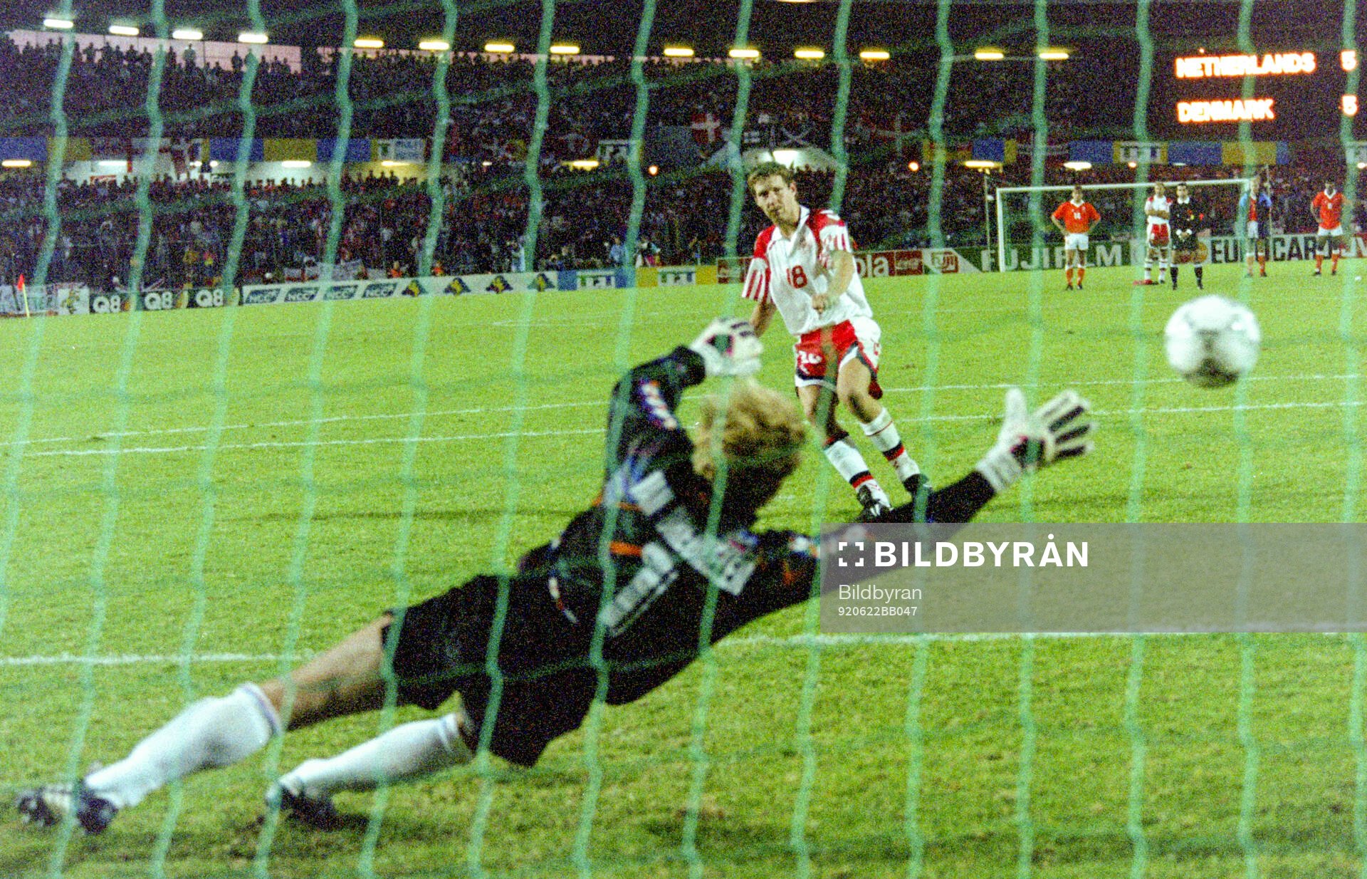 Football, Uefa EURO 1992, Semifinal, Netherlands - Denmark
