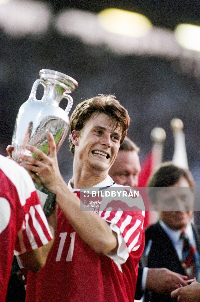 Brian Laudrup, Danmark