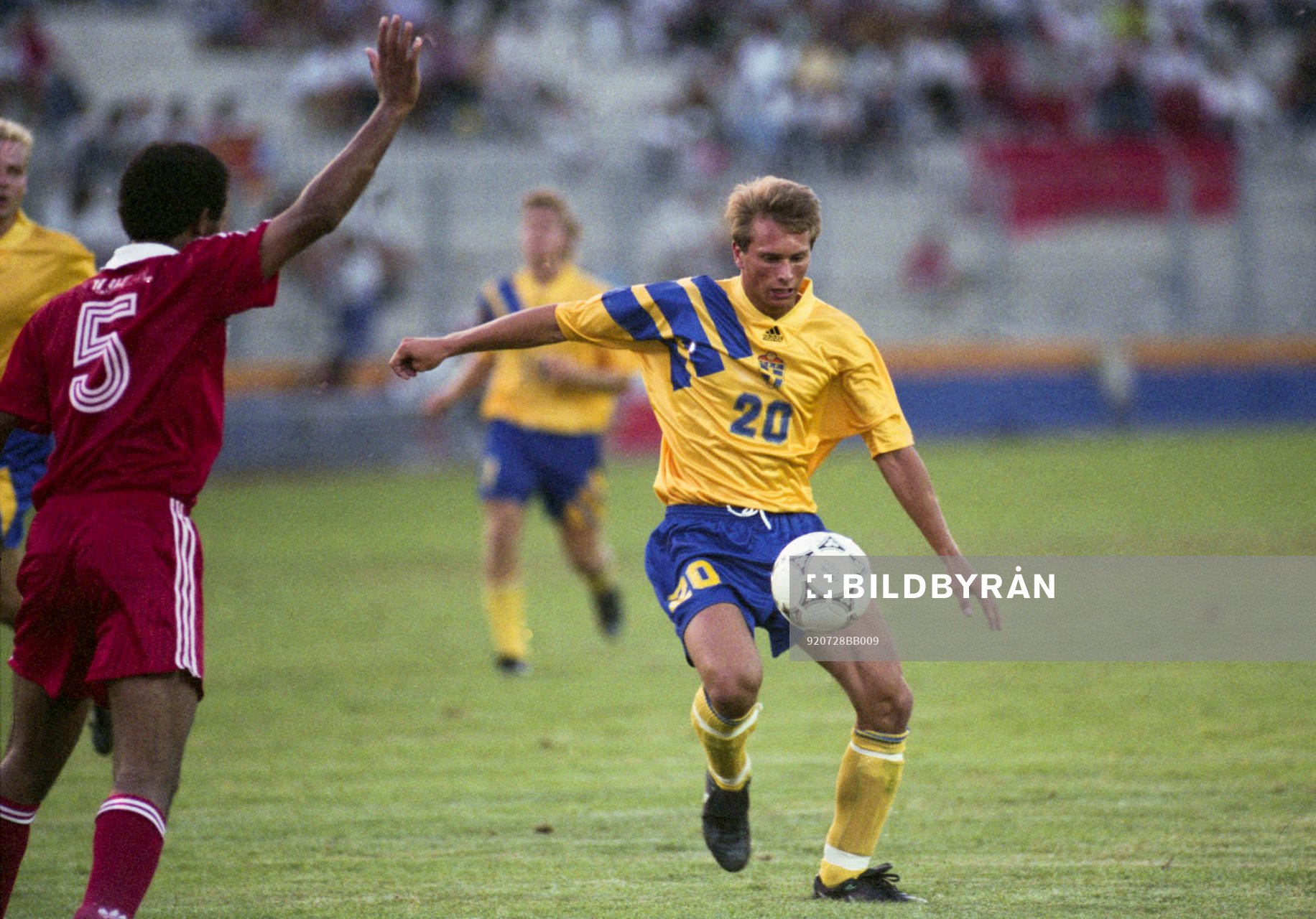 Jonas Axeldal, Sverige