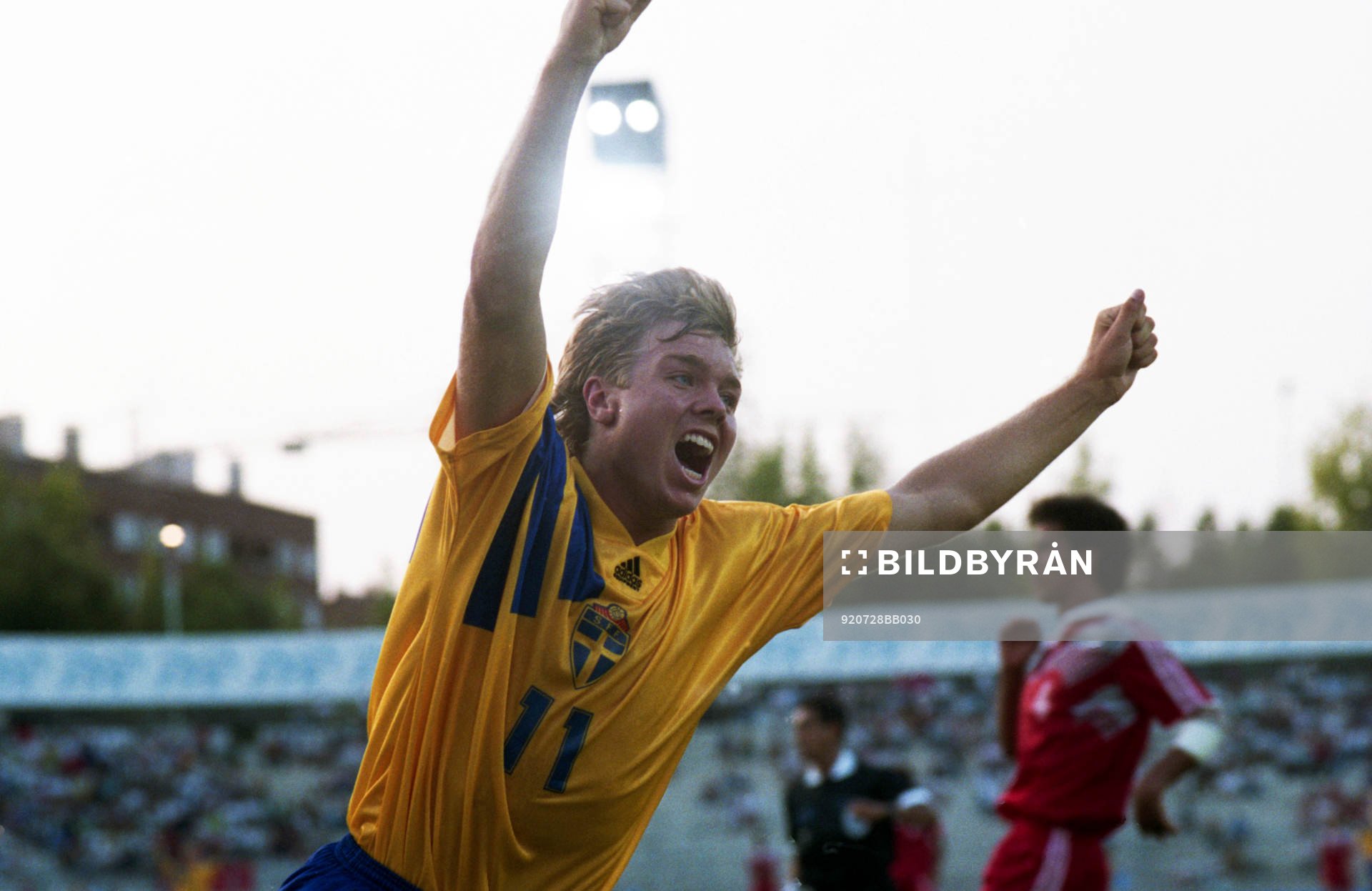 Tomas Brolin, Sverige jublar