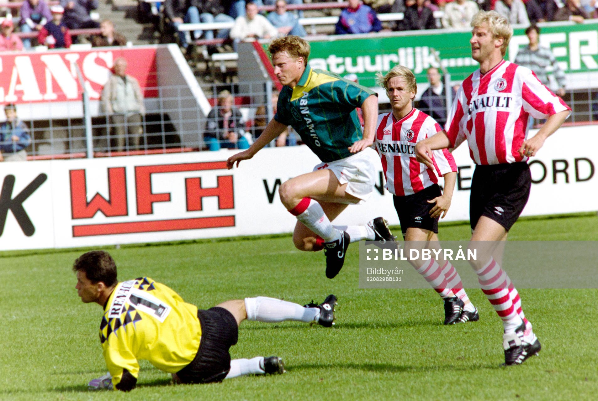 Fotboll, Eredivisie, Sparta Rotterdam - Ajax, 0-0: Stefan Pettersson, Ajax. 