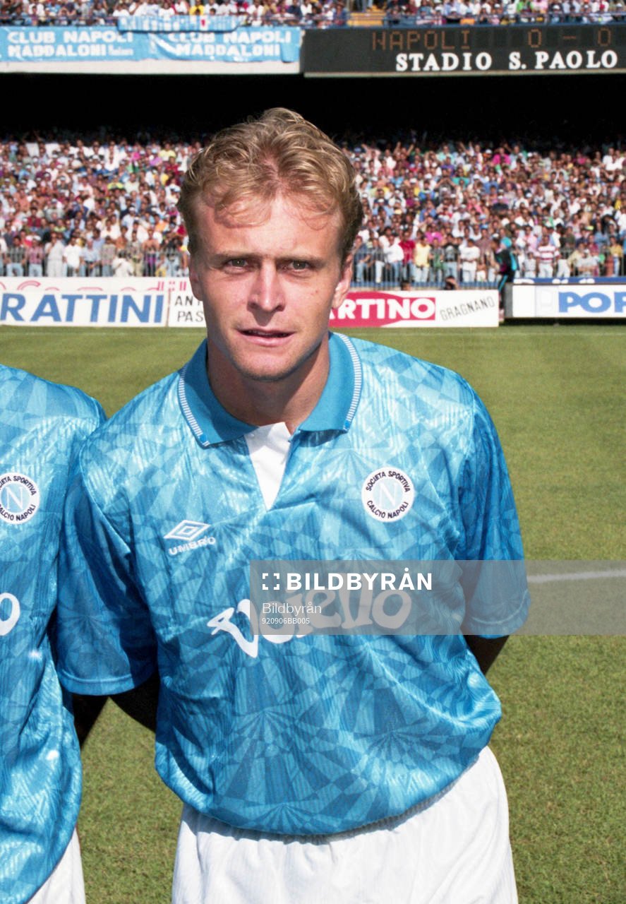 Jonas Thern,Napoli