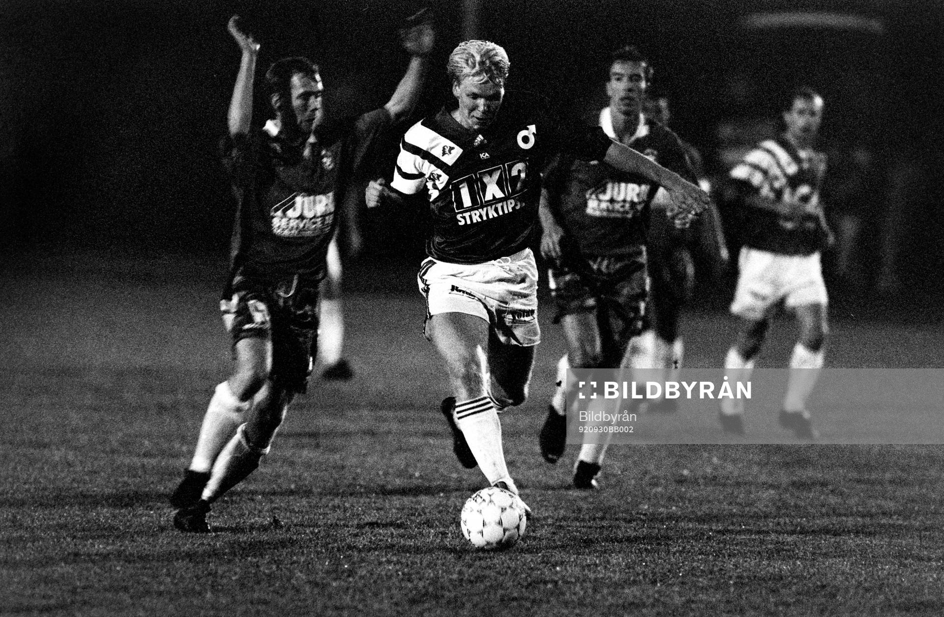 Fotboll, Höstettan, Östra Spårvägen - Degerfors, 1-2: Ulf Ottosson, Degerfors.