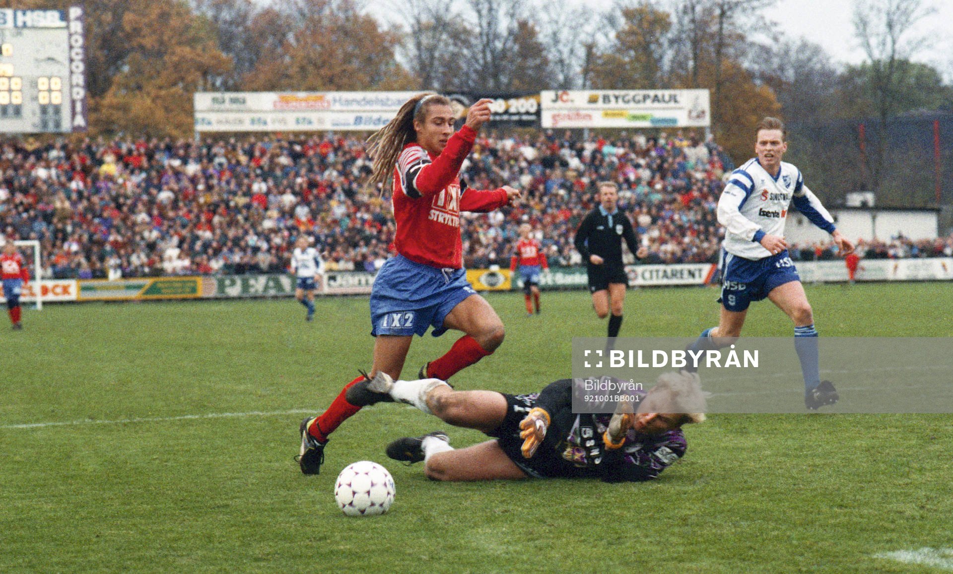 Henrik Henke Larsson, Helsingborg hoppar över Jan Ekholm,