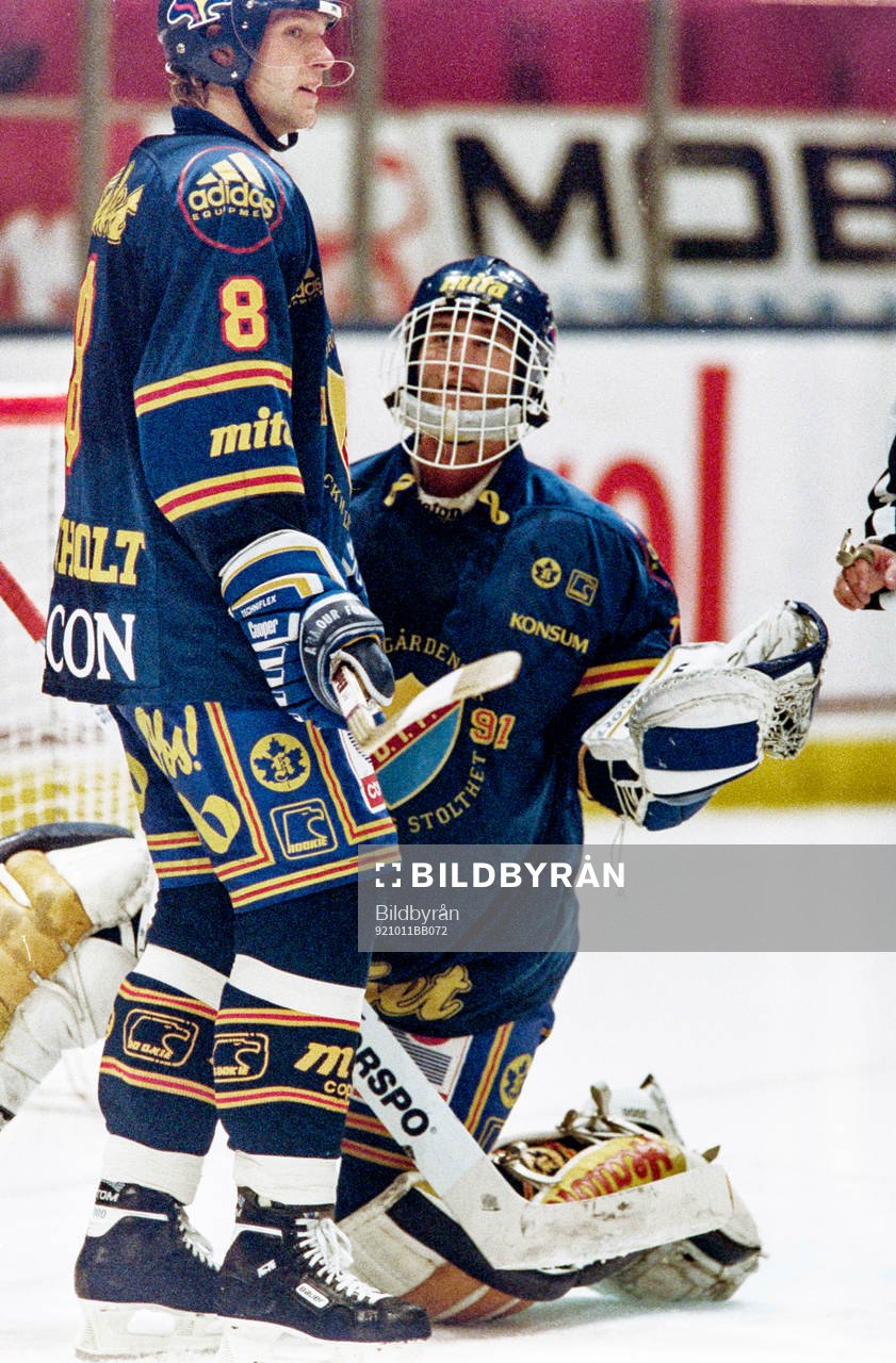 Djurgårdens målvakt Thomas Östlund och Kenneth Kennholt