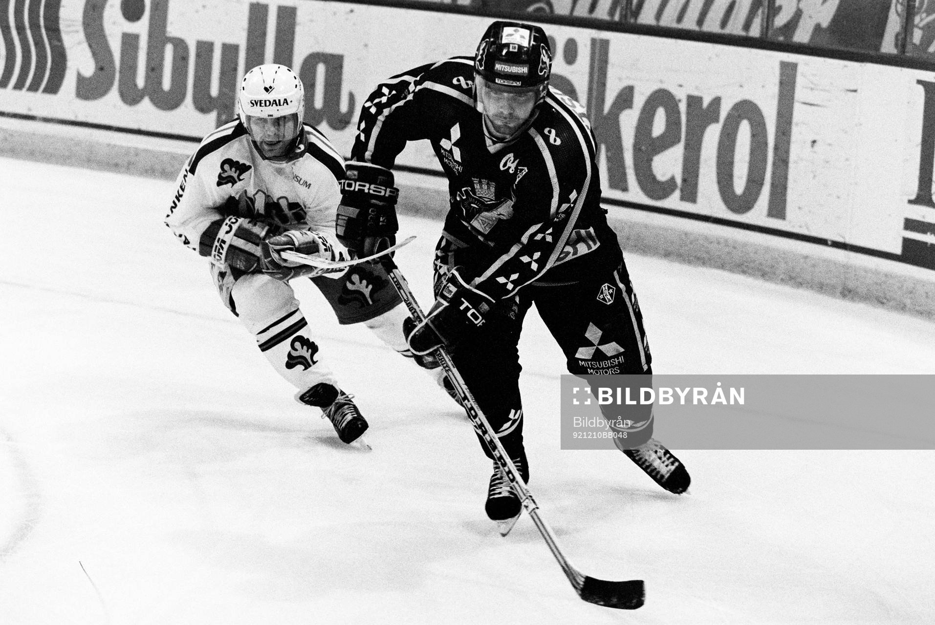 Mats Näslund jagar en AIK spelare