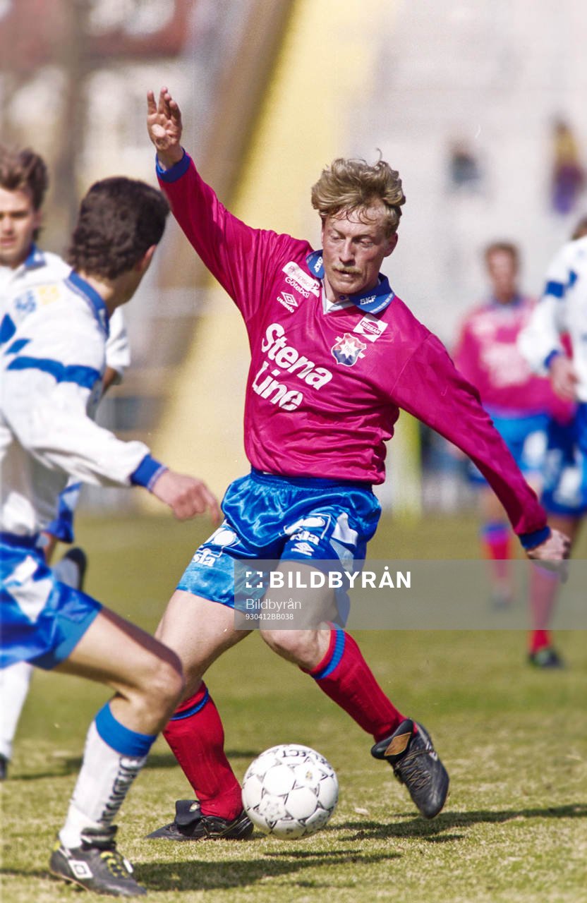 Fotboll, Allsvenskan, Norrköping - Örgryte, 2-0: Thomas Madsen, Örgryte.