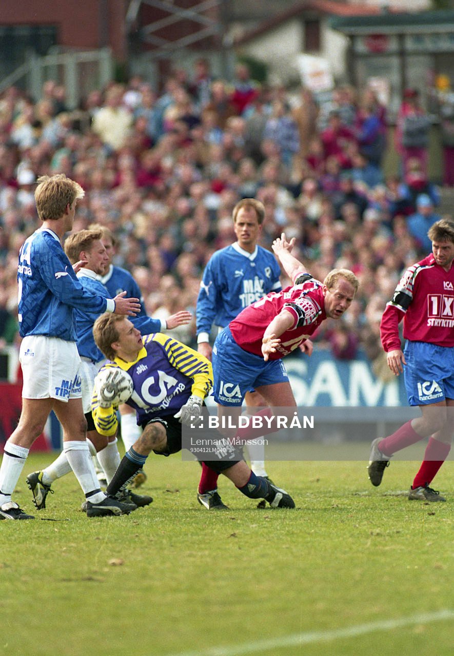 Mats Magnusson, Helsingborg oroar halmstads målvakt Håkan