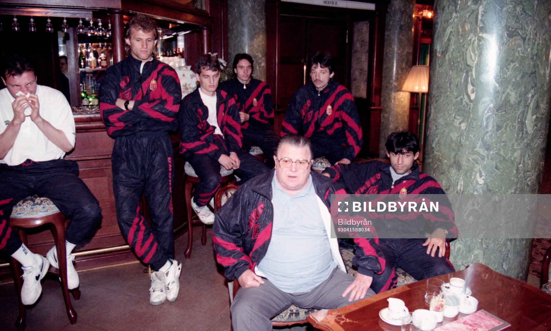 Puskas med delar av