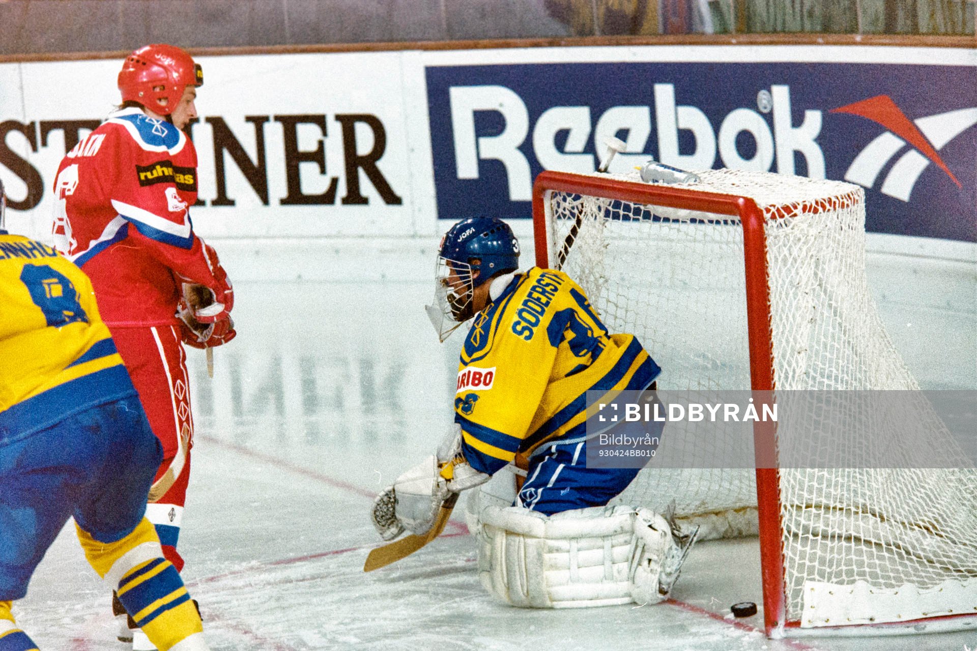 Tommy Söderström, målvakt i Sverige