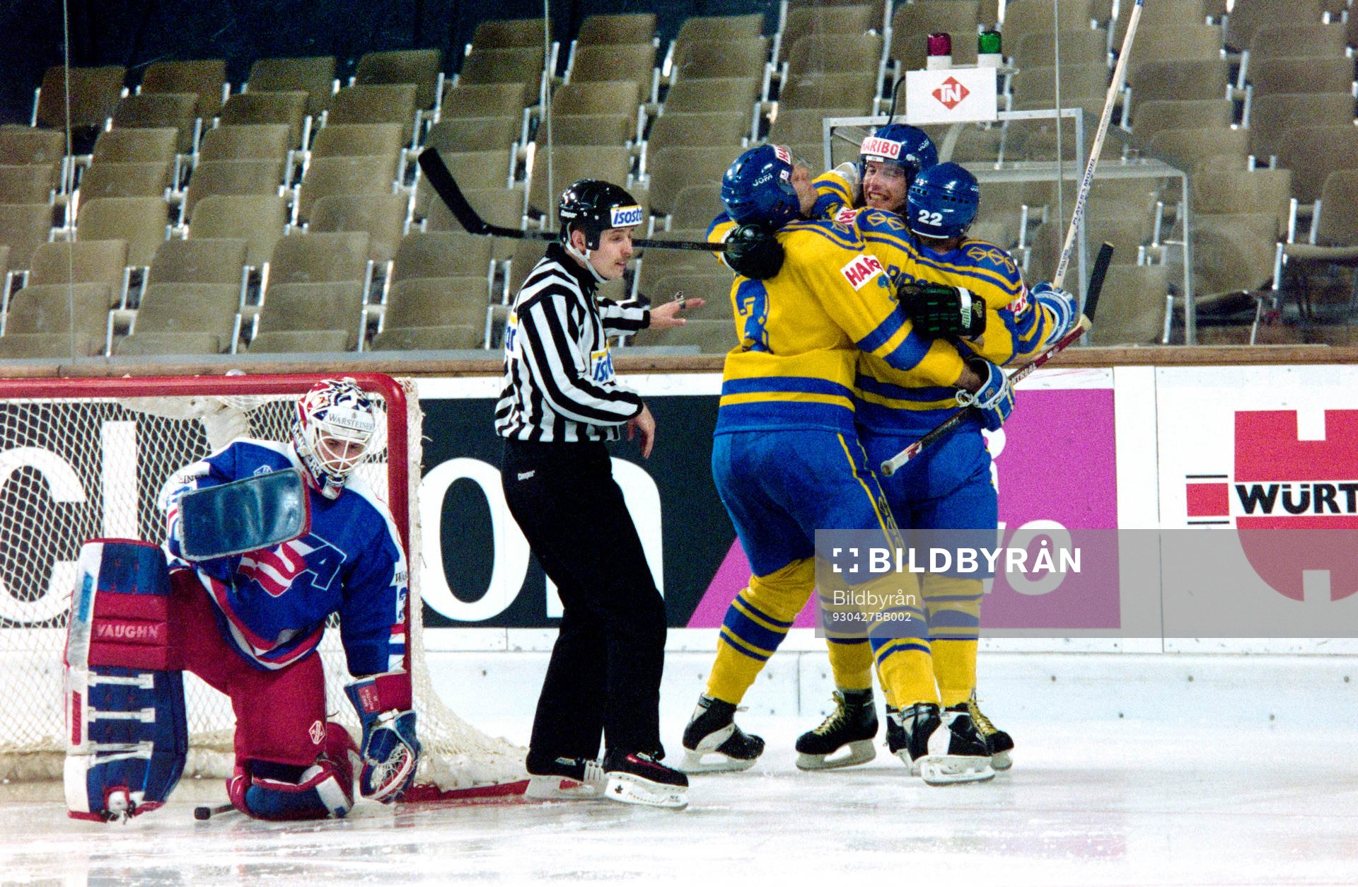 Peter Popovic, Ulf Dahlén och Charles Berglund, Sverige