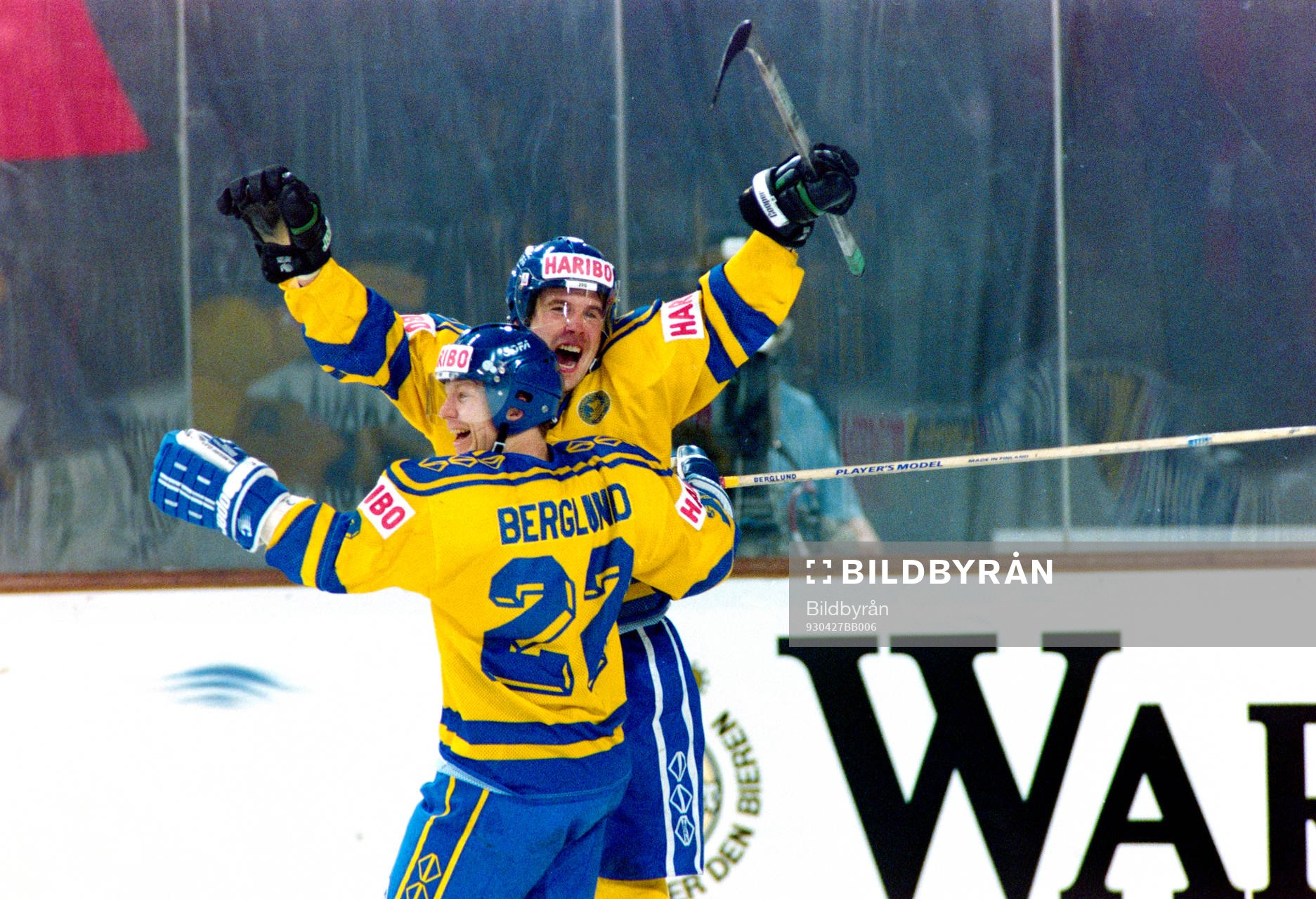 Charles Berglund och Ulf Dahlén, Sverige, jublar