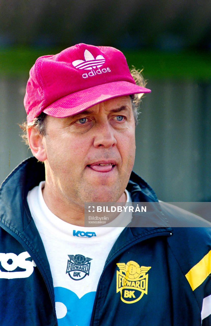 Benny Lennartsson, tränare i Forward