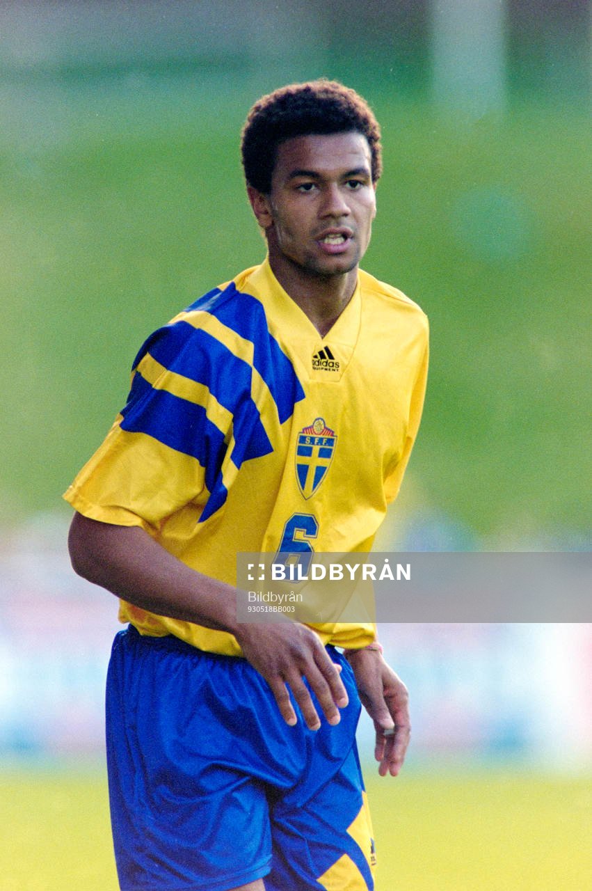 Issa Manglind, Sverige