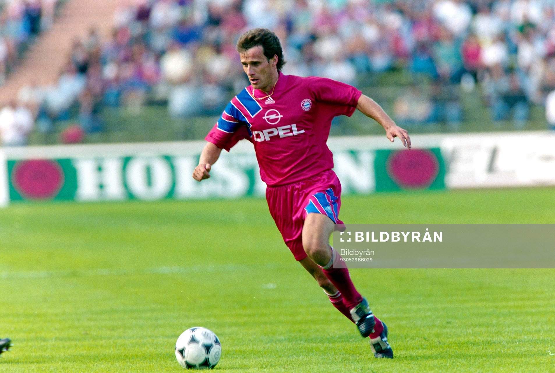 Fotboll, Bundesliga, Bayern München - Bochum, 3-1: Markus Schupp, Bayern. 