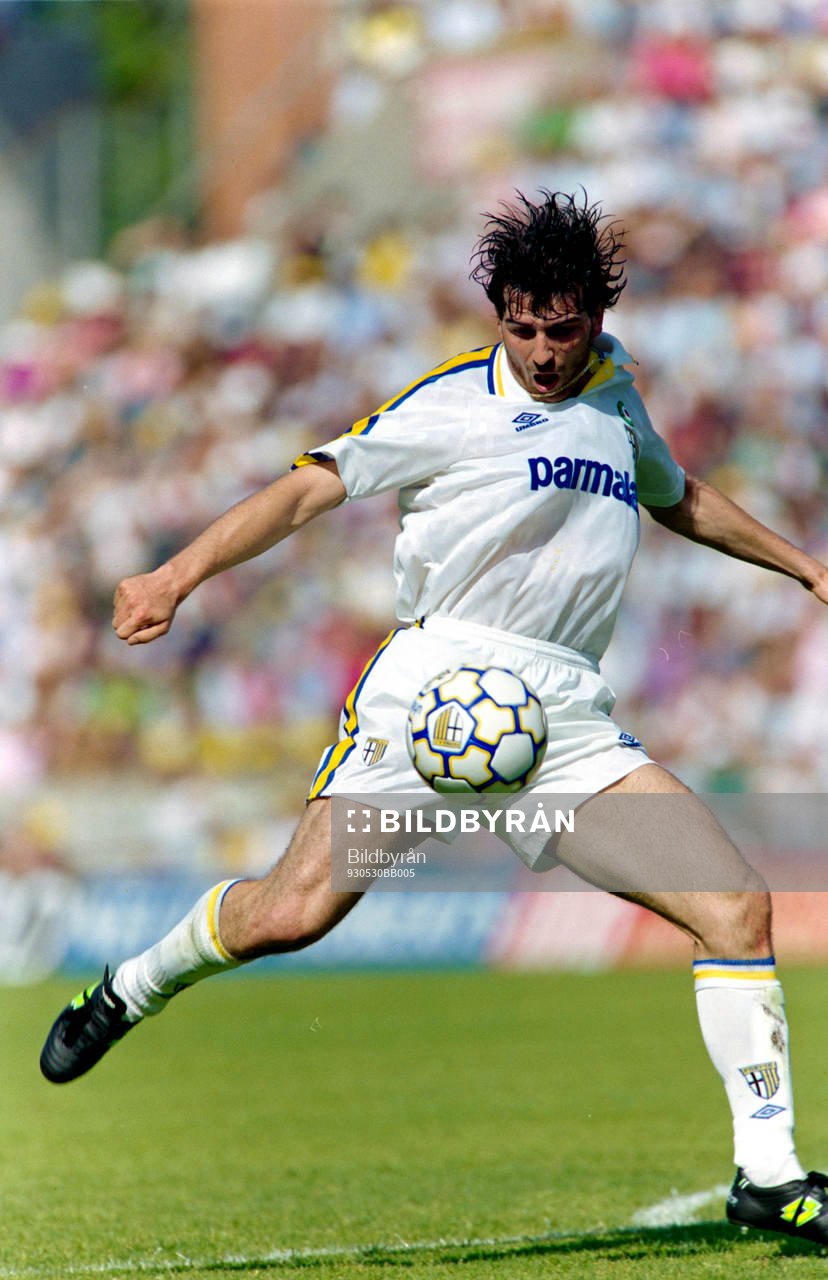 Fotboll, Serie A, Parma - Inter, 2-0: Melli, Parma.