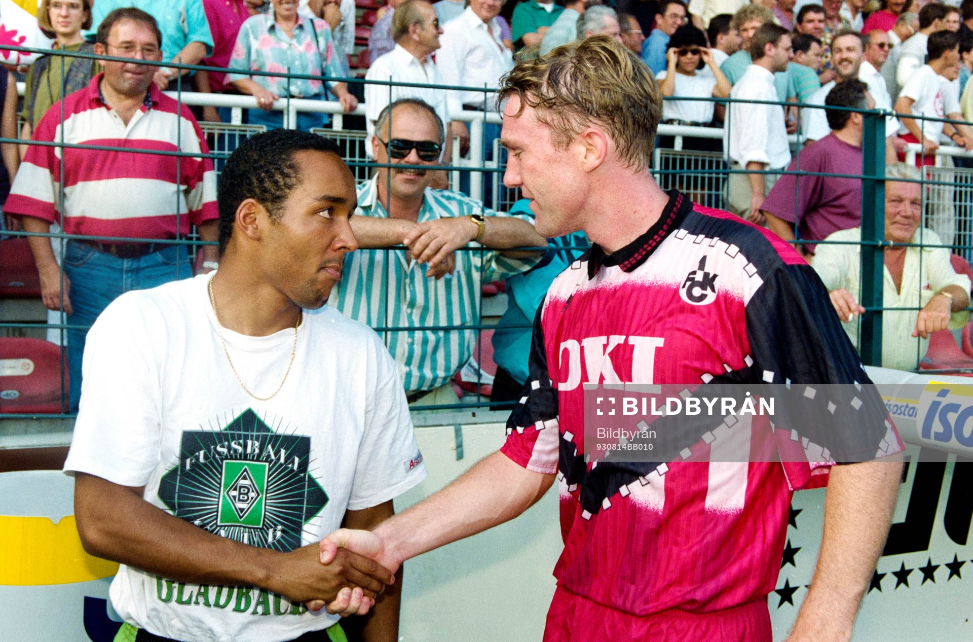 Fotboll, Bundesliga, Kaiserslautern - Borussia Mönchengladbach, 4-2: Martin Dahlin, Borussia Mönchengladbach och Jan Eriksson, Kaiserslautern