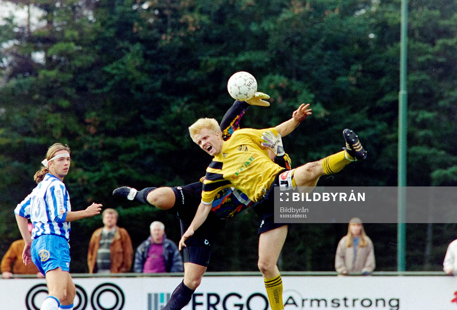 Percy Olsson, Hässleholm framför uddevallas målvakt
