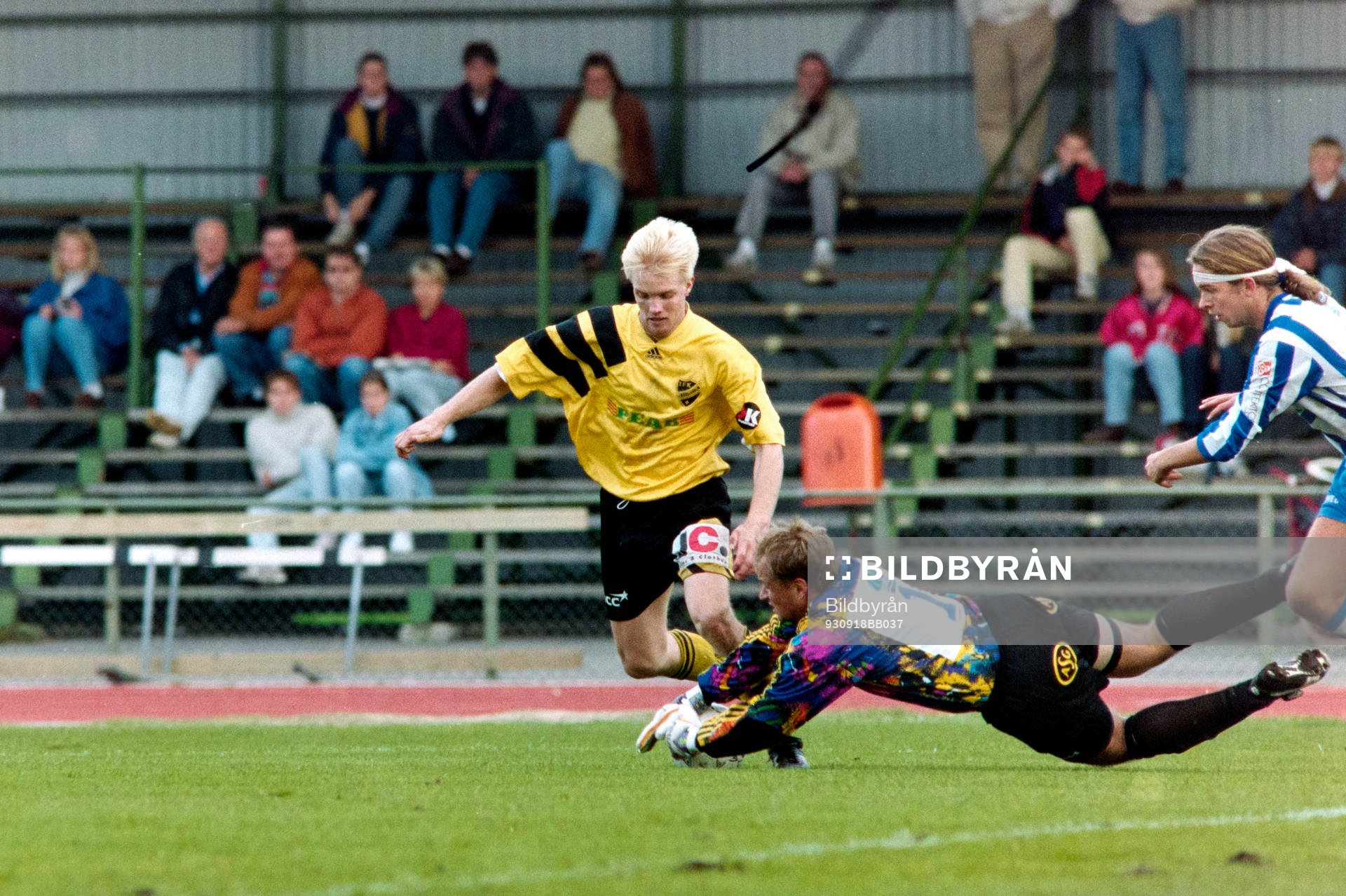 Percy Olsson, Hässleholm framför uddevallas målvakt