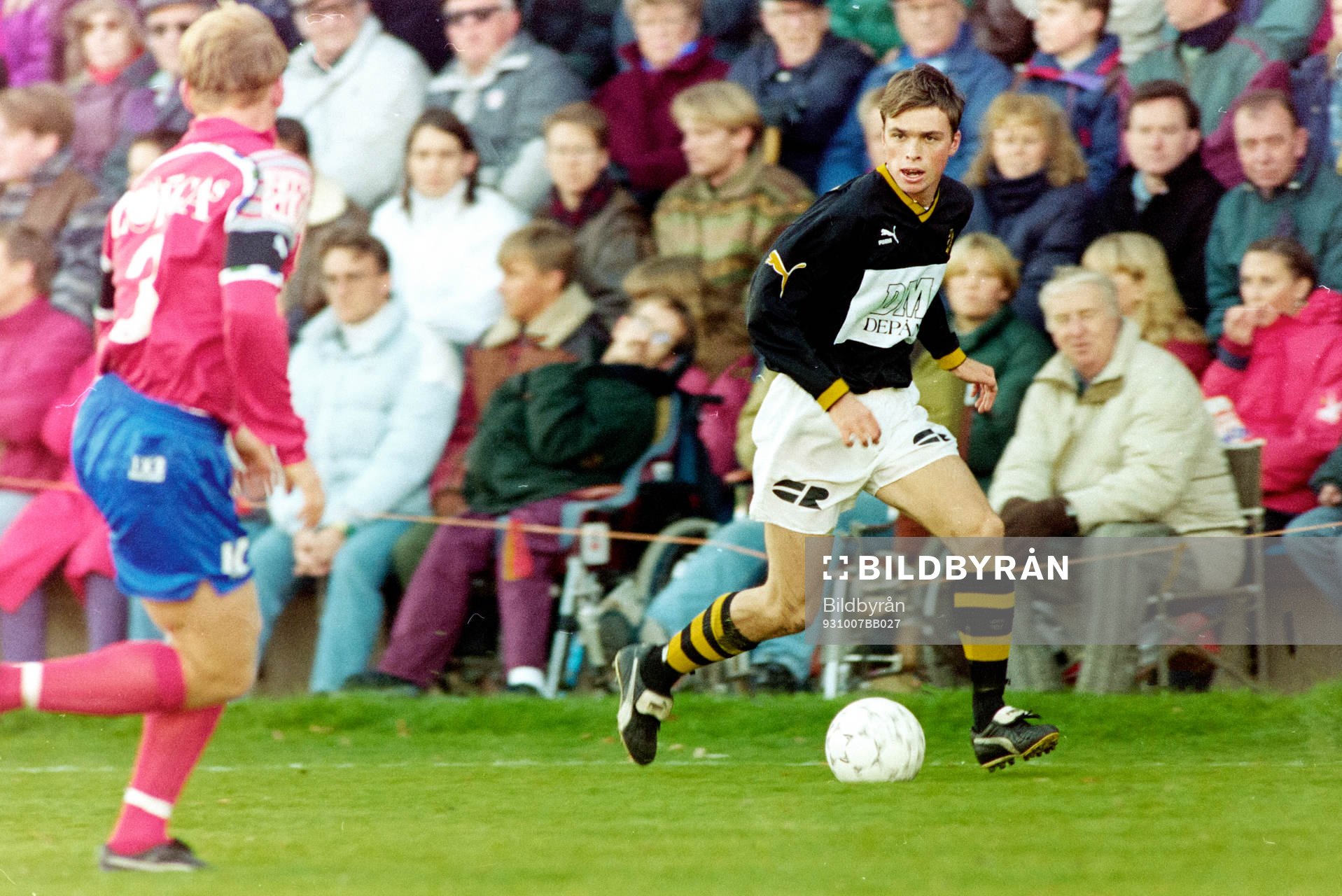 Mattias Johansson, AIK med bollen