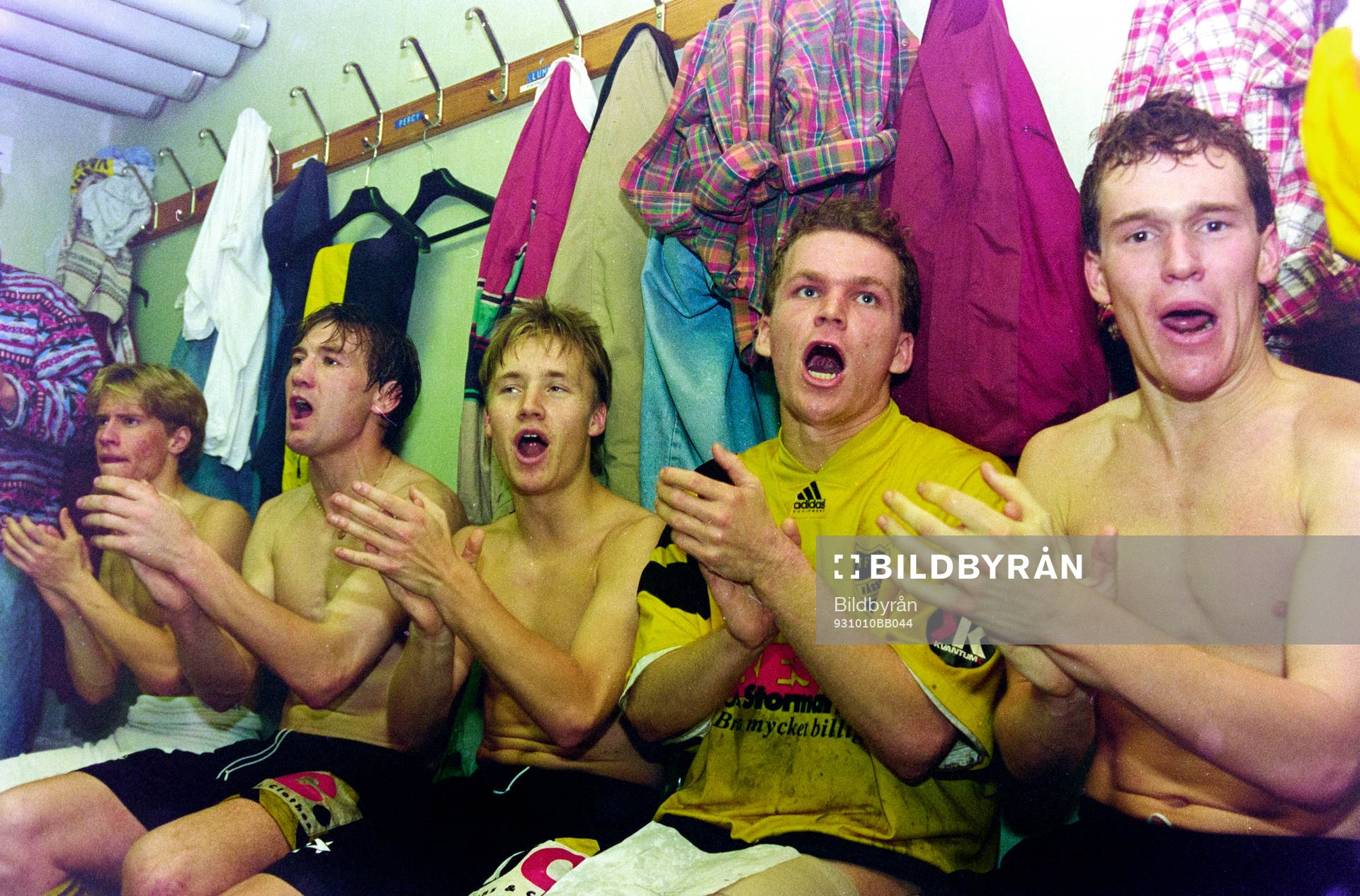 Jubel i omklädningsrummet