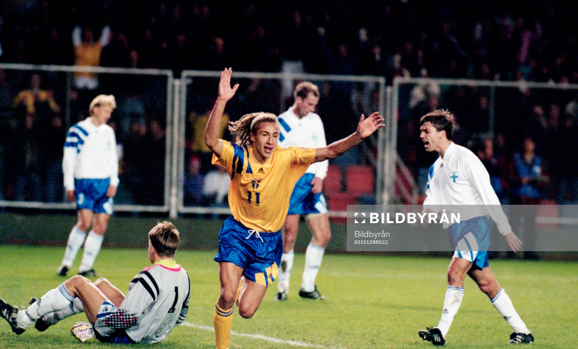 Henrik Larsson jublar