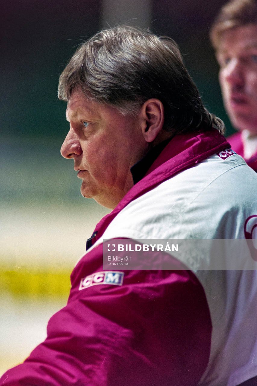 Håkan Nygren, tränare i HV71