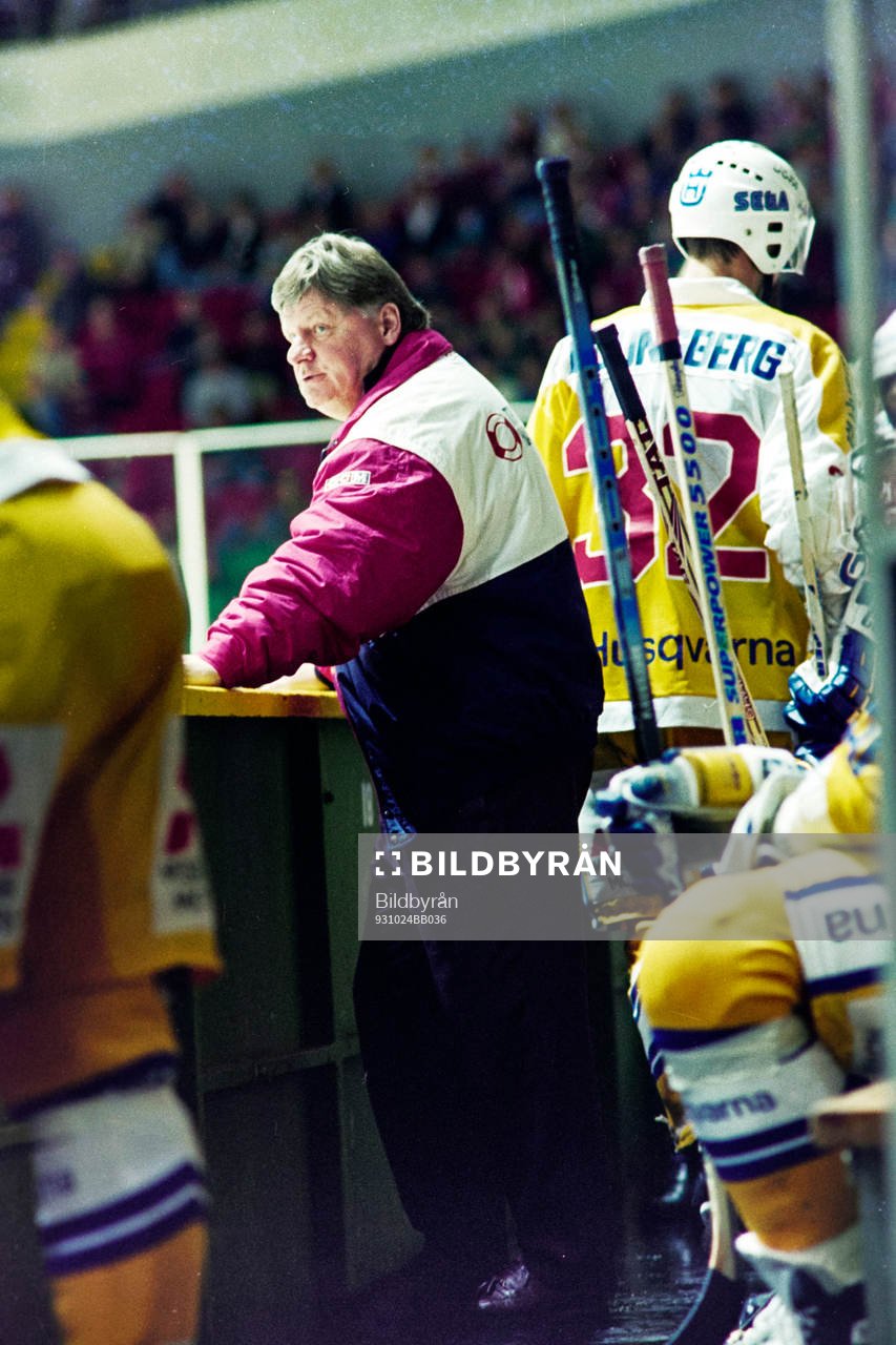 Håkan Nygren, tränare i HV71